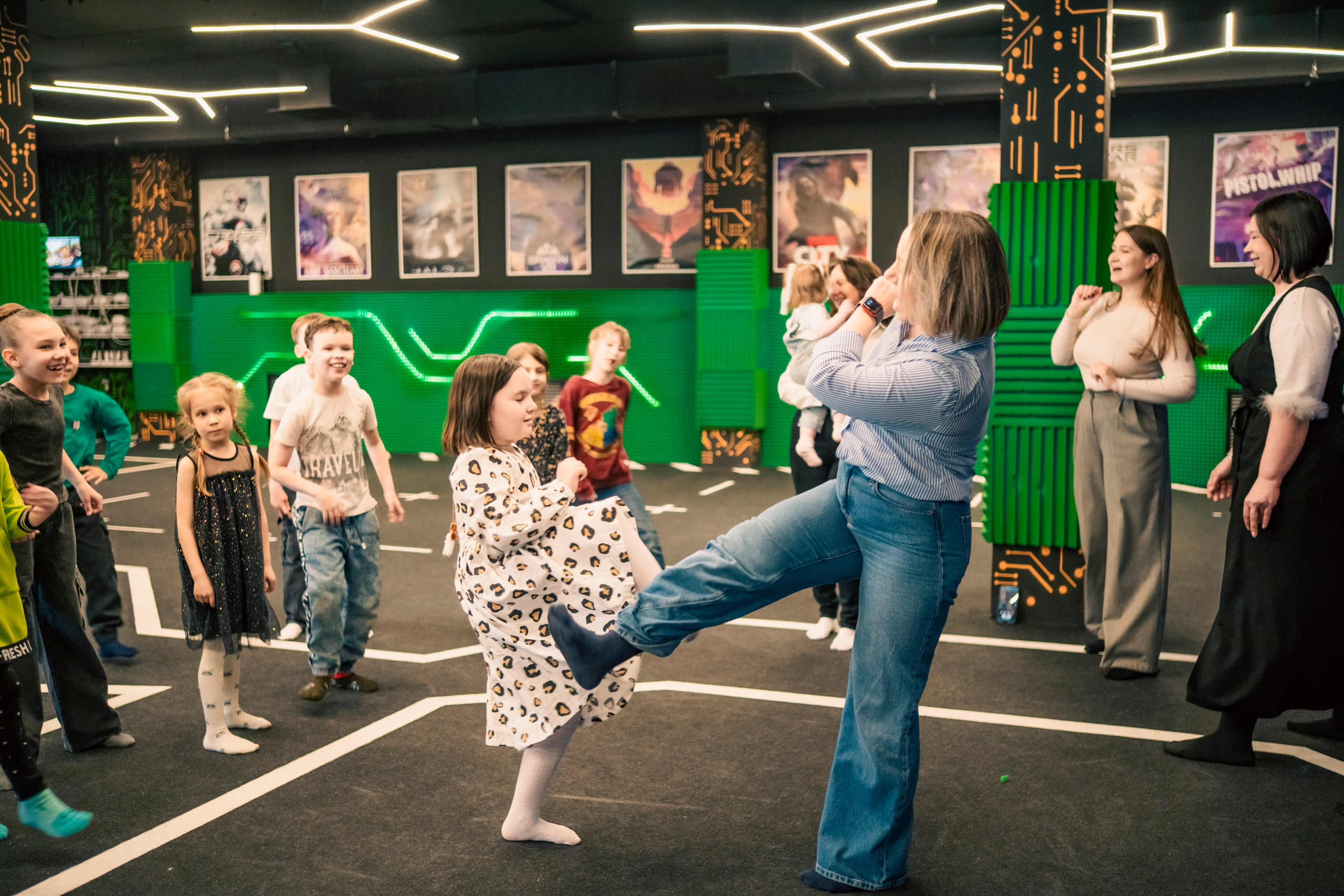 VR April-May. Felixtones