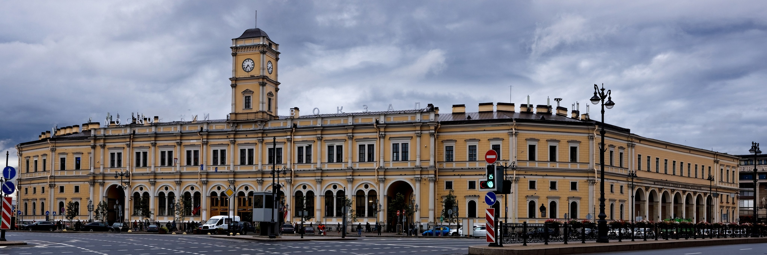 Санкт-Петербург, Невский проспект, дом 85. Московский вокзал, 1851. Архитекторы Константин Андреевич Тон, Рудольф Андреевич Желязевич. ОКНФЗ 781610553430006
