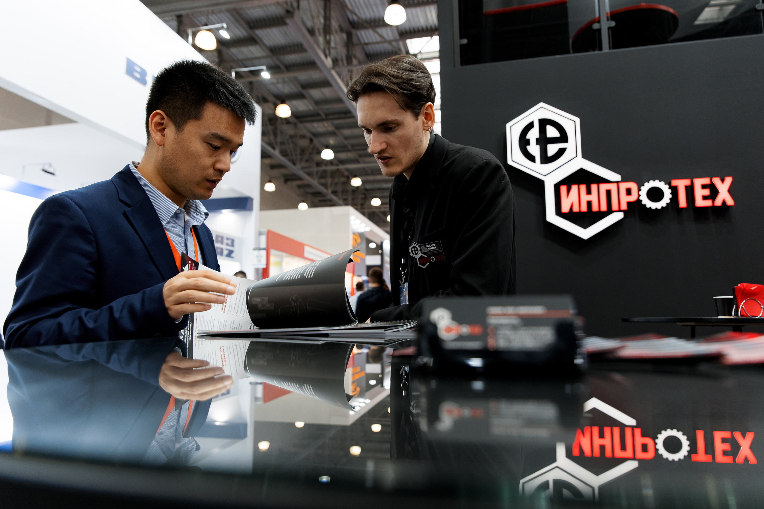Выставочный стенд «Инпротех». Репортажный фотограф Семён Борисов | Москва
