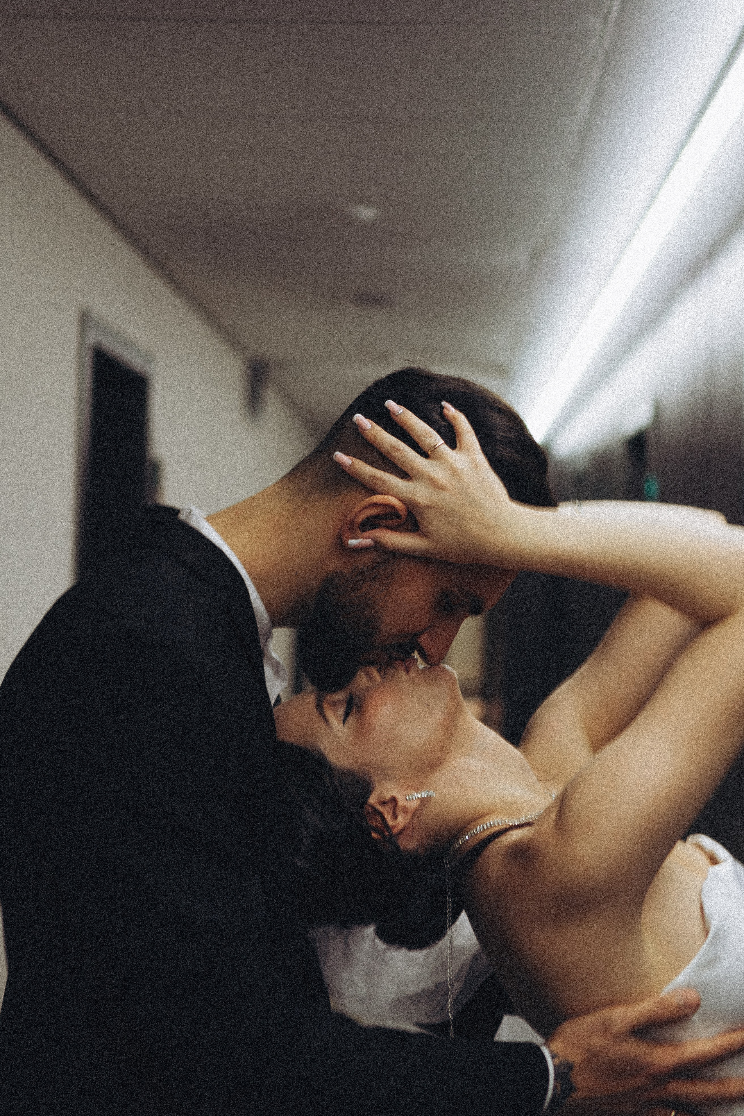 СВАДЕБНАЯ СЬЕМКА СБОРОВ ЖЕНИХА И НЕВЕСТЫ В ОТЕЛЕ И ТАКЖЕ ФОТОСЕССИИЯ В ОТЕЛЕЕ МЕГАПОЛИС БРЯНСК. Профессиональный фотограф, Санкт-Петербург — Виктория Богомолова