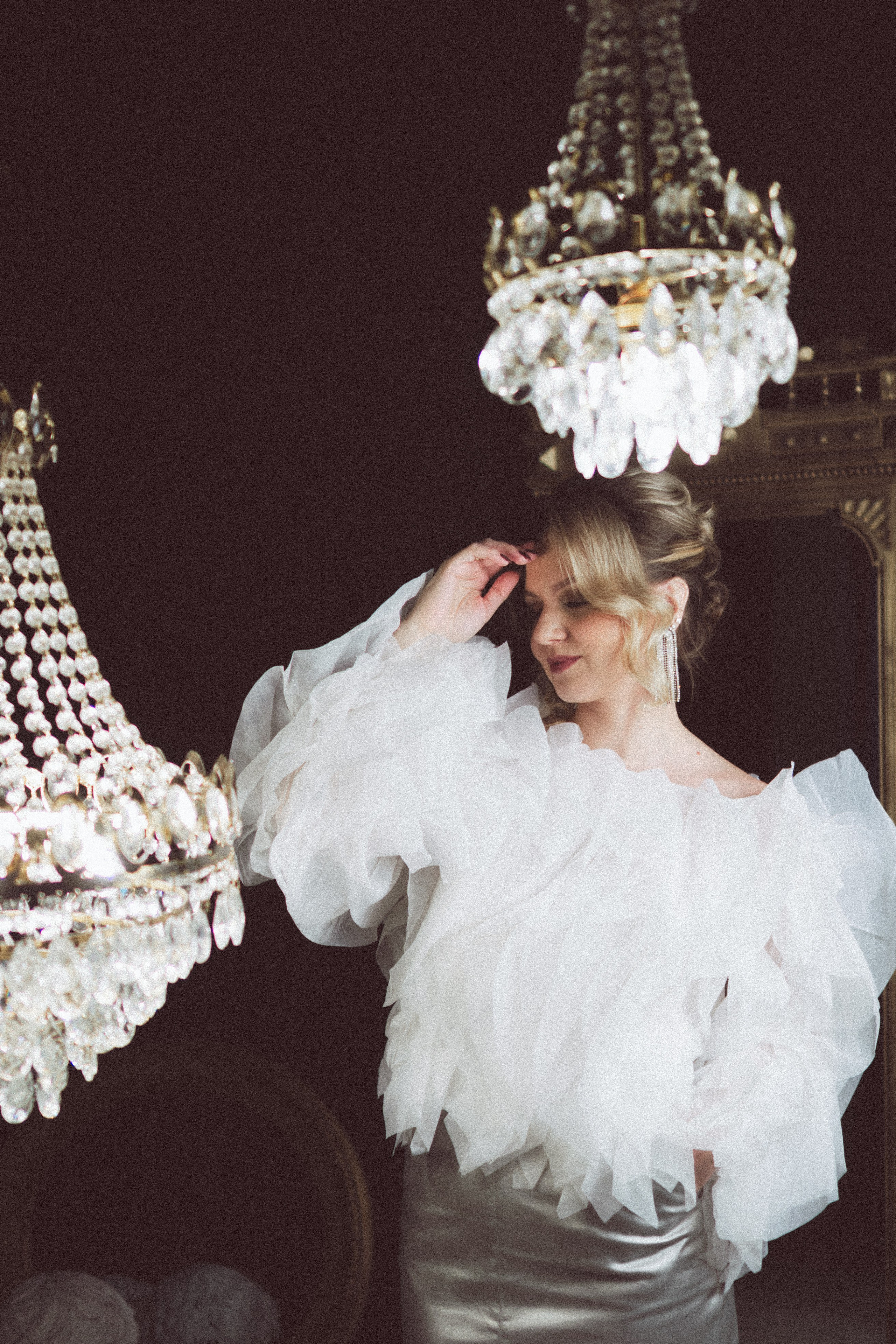 НОВОГОДНЯЯ ФОТОСЕСИИЯ В СТУДИИ ДЛЯ ДЕВУШКИ И ПРОГУЛКА ПО ЧЕРНЫШЕВСКОЙ. Профессиональный фотограф, Санкт-Петербург — Виктория Богомолова