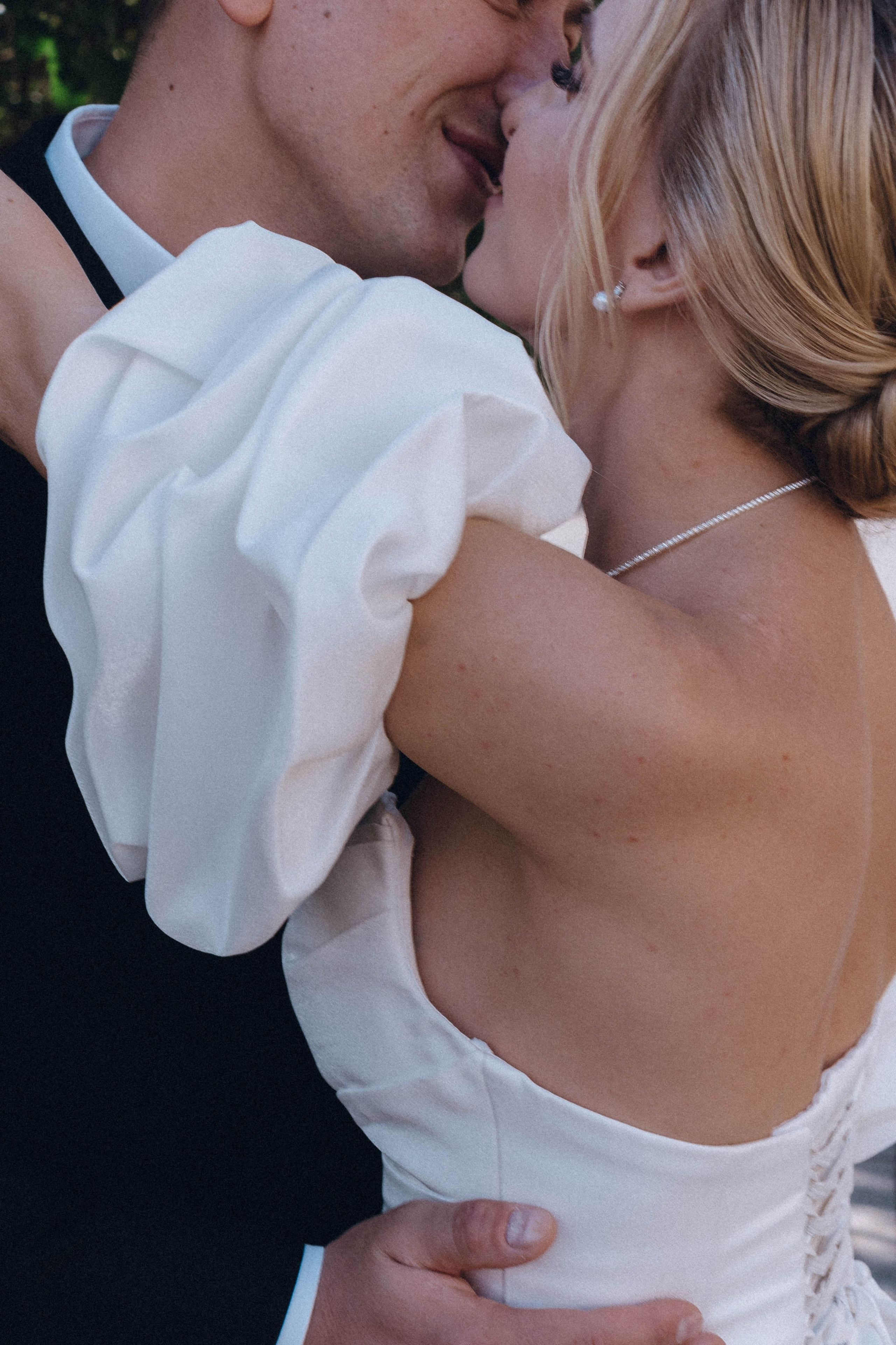 СВАДЕНБНАЯ СЬЕМКА НА КАТЕРЕ ПО КАНАЛАМ САНКТ-ПЕТЕРБУРГА И В АКВАТОРИИ НЕВЫ. Профессиональный фотограф, Санкт-Петербург — Виктория Богомолова