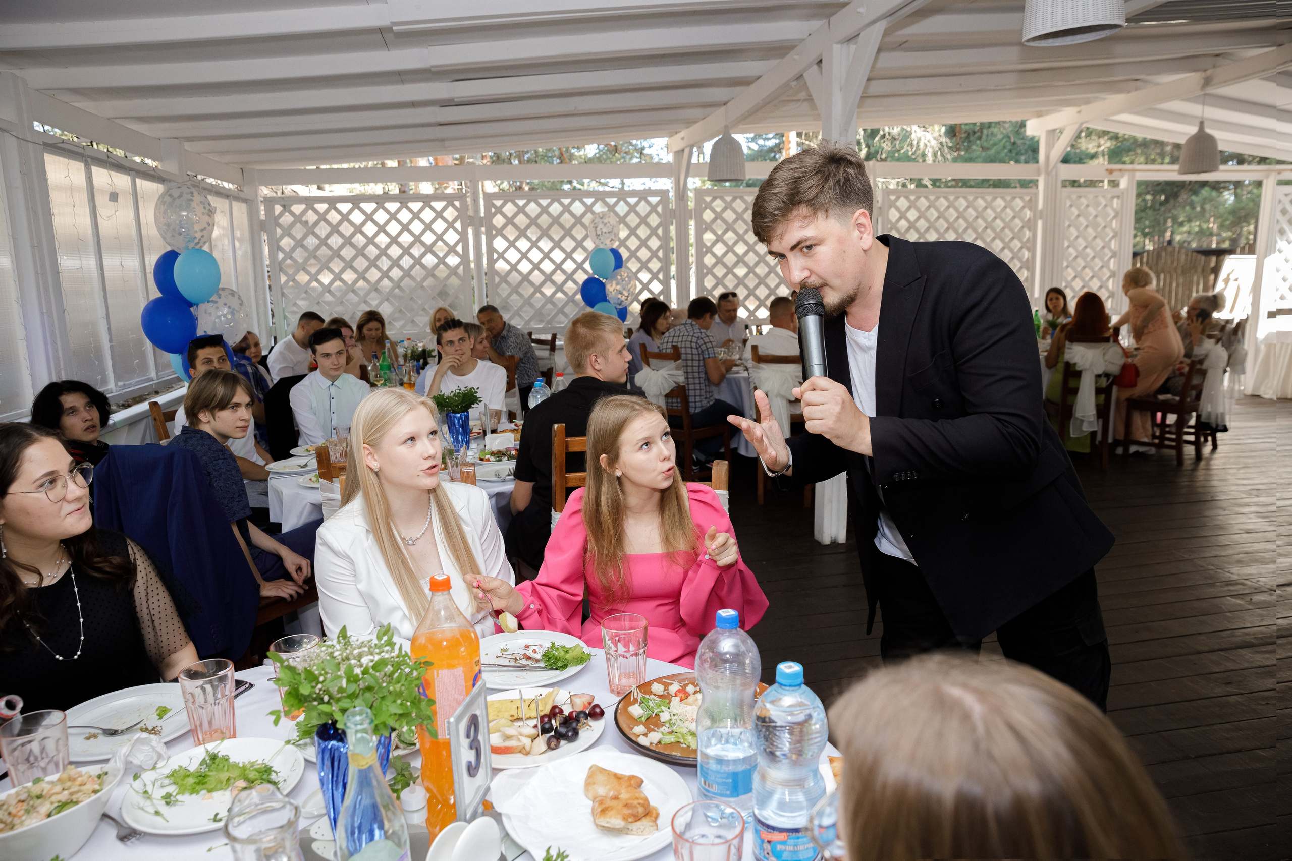 26.06.2024 Выпускной Залесье 9А. Маша Гонтарь Семейный домашний репортажный фотограф в Санкт-Петербурге