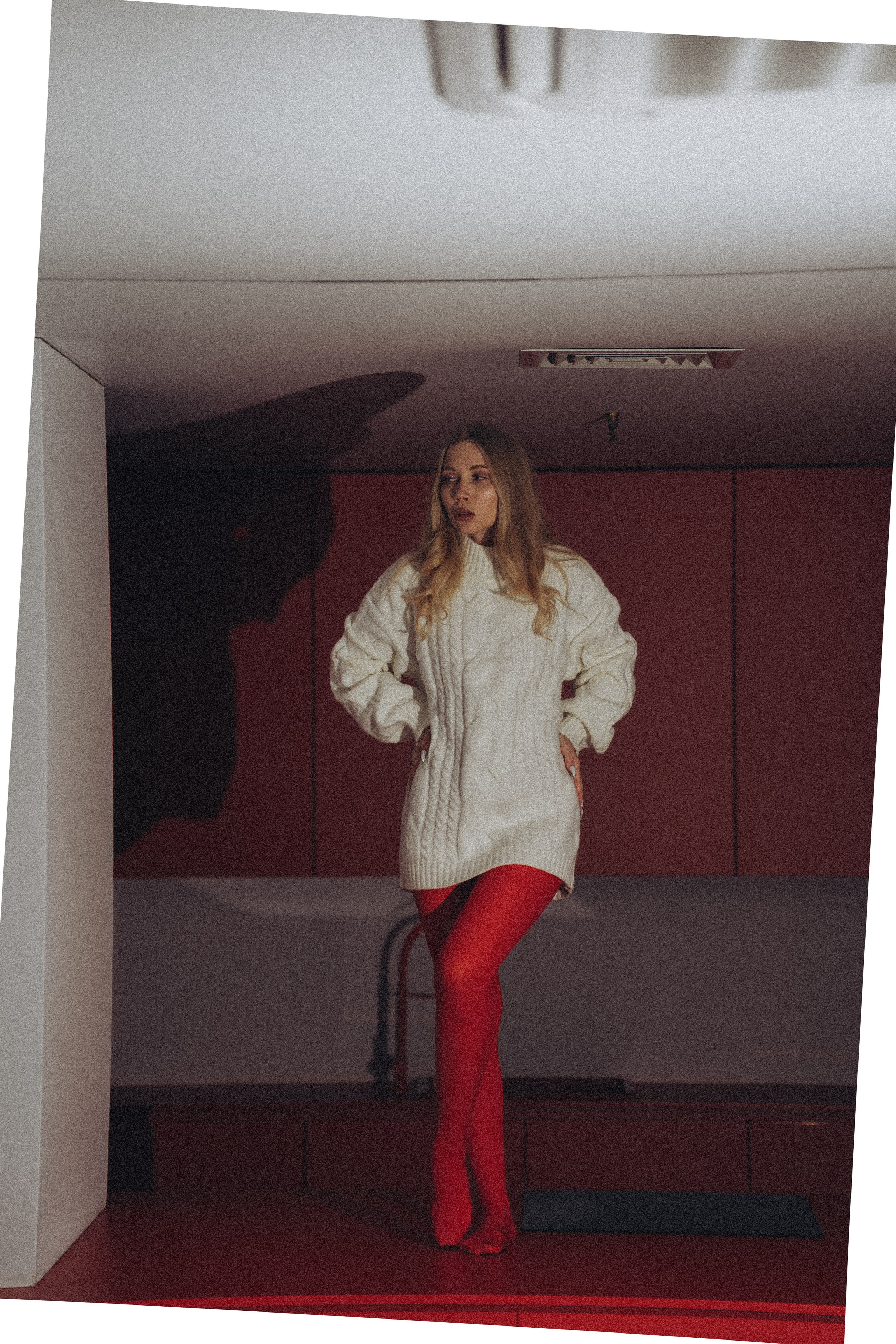 ФОТОСЕССИЯ К НОВОМУ ГОДУ В СТУДИИ С ЕЛОЧКОЙ КРАСИВЫЙ ОБРАЗ. Профессиональный фотограф, Санкт-Петербург — Виктория Богомолова