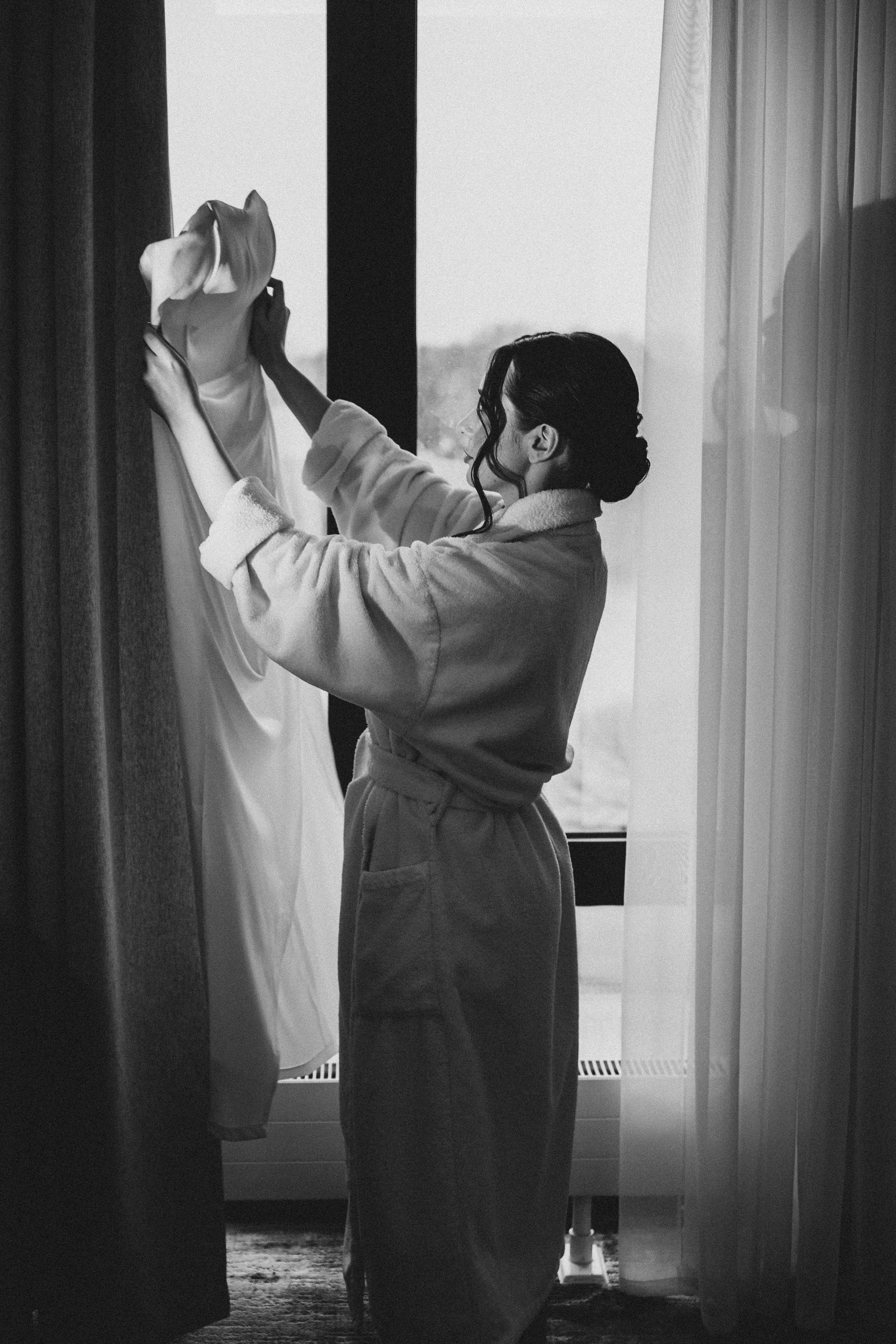 СВАДЕБНАЯ СЬЕМКА СБОРОВ ЖЕНИХА И НЕВЕСТЫ В ОТЕЛЕ И ТАКЖЕ ФОТОСЕССИИЯ В ОТЕЛЕЕ МЕГАПОЛИС БРЯНСК. Профессиональный фотограф, Санкт-Петербург — Виктория Богомолова