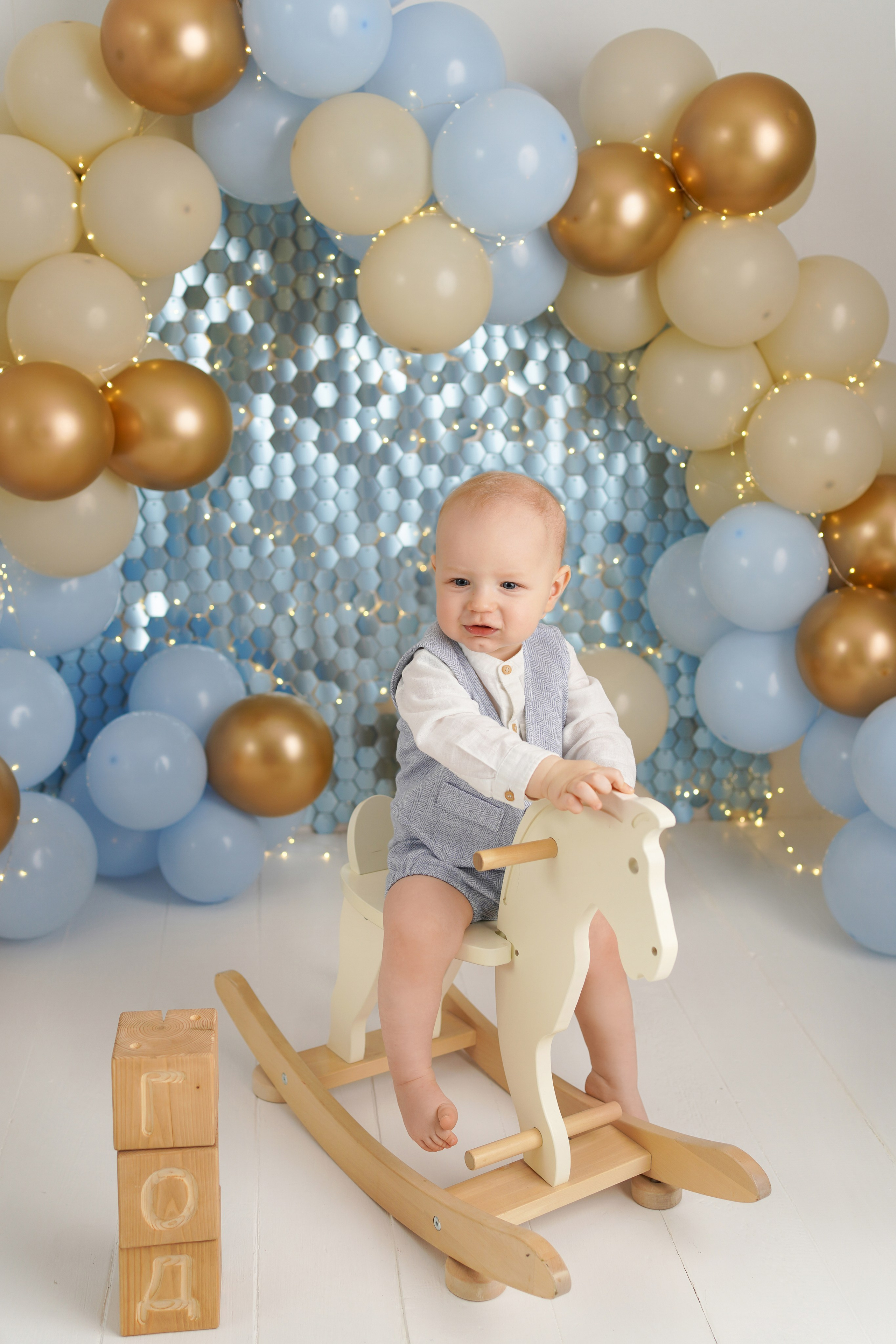 Фотосессия Первый годик Тёмы. Детский фотограф и фотограф новорожденных в Калининград Оксана Иваний