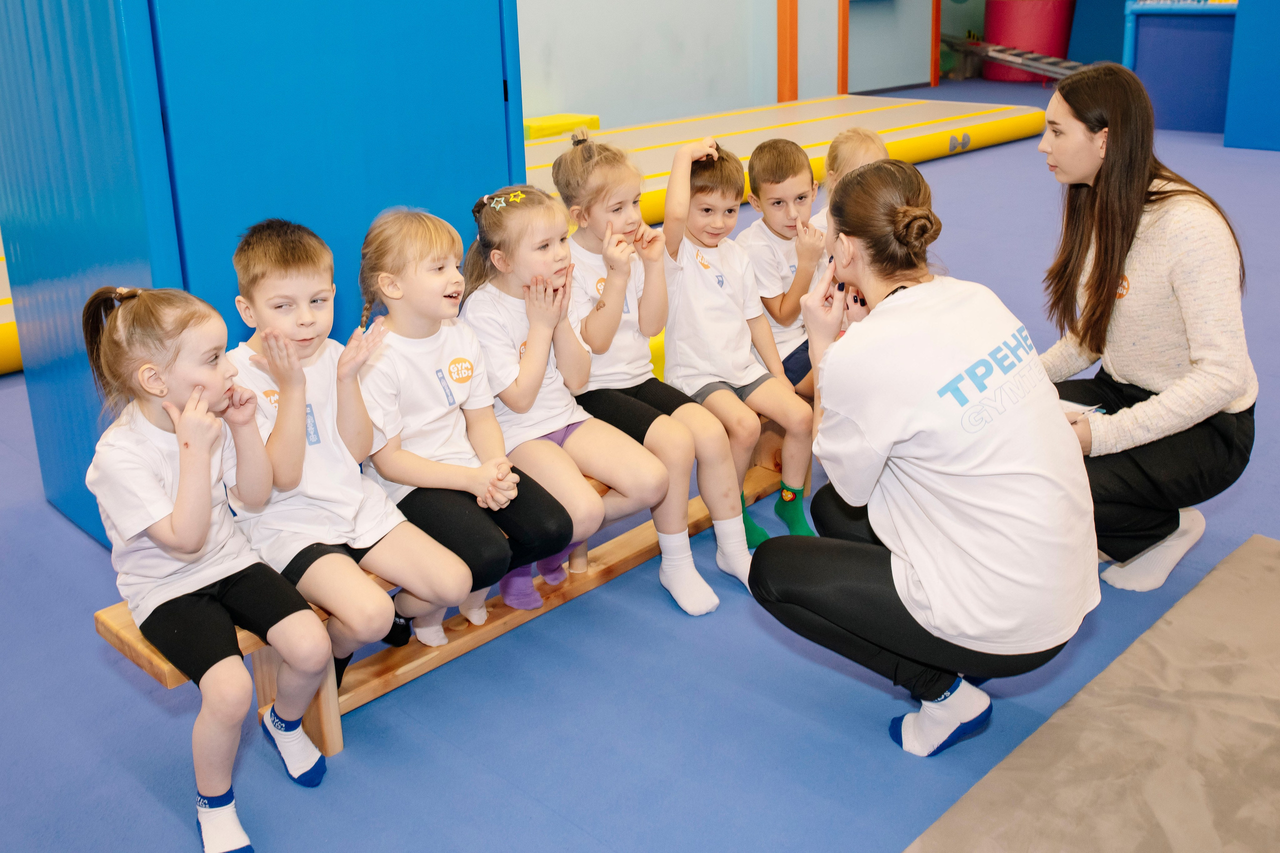 Соревнования по гимнастике в Gymkids Чертаново. Профессиональный фотограф в Москве | Заказать фотосессию и съемку