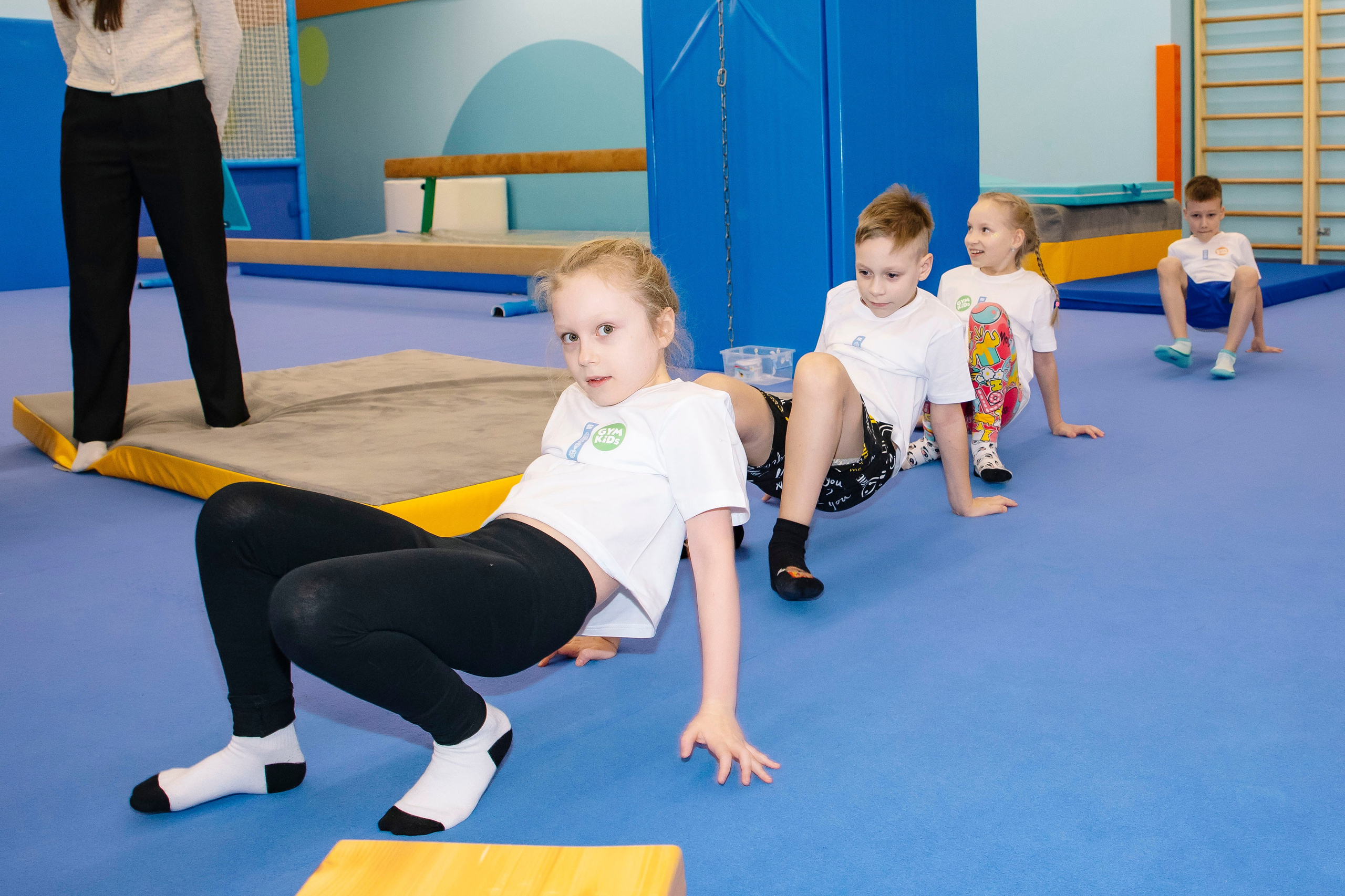 Соревнования по гимнастике в Gymkids Чертаново. Профессиональный фотограф в Москве | Заказать фотосессию и съемку