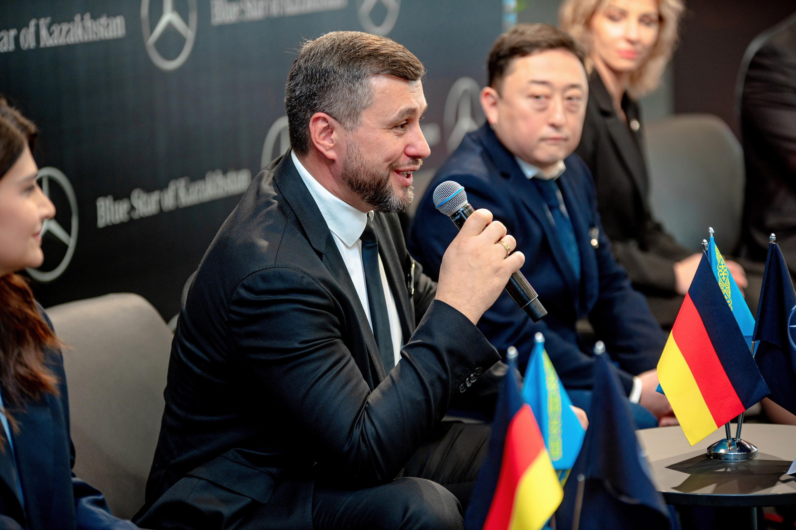 Презентации. Открытия. Елена Северина фотограф, Алматы: репортаж (спорт, концерты, конференции), предметная и фуд-съёмка, портреты, каталоги, фэшн, ретушь