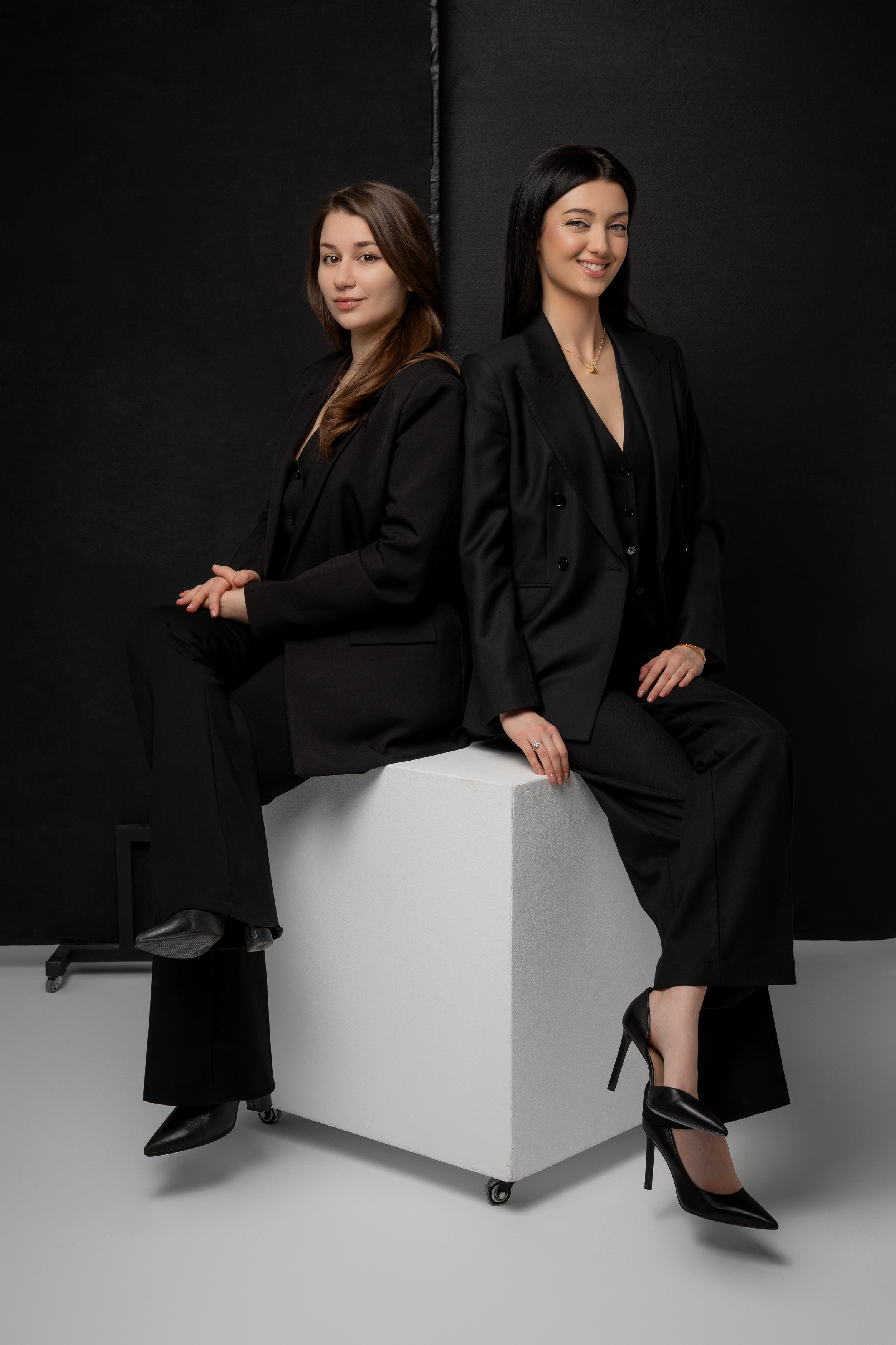 Семейная фотосессия в студии. Портретный фотограф Олеся Владимирова в Москве