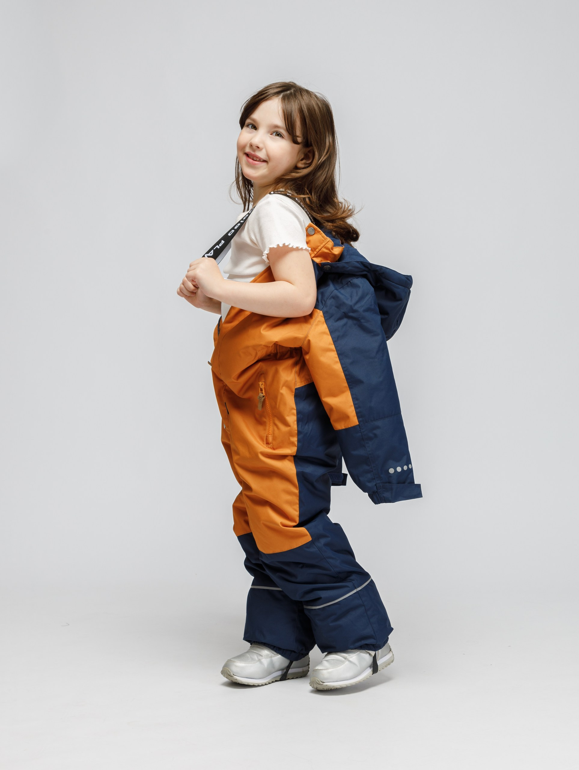 Съёмка зимней и школьной одежды фирмы Индиго джинс для WB. Студия коммерческой съемки ХВОЯ