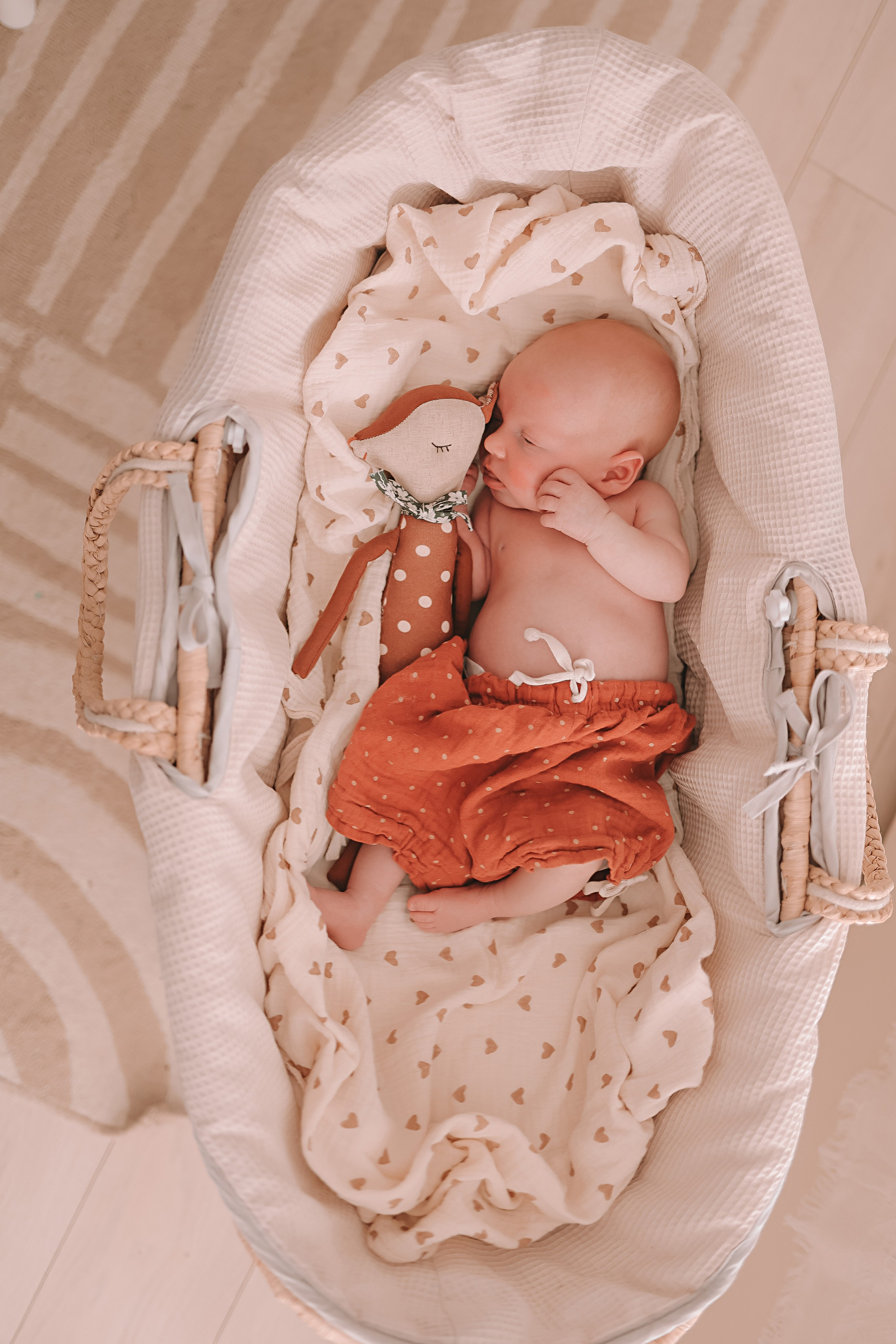 Ефим, 2 недели. Семейный фотограф Тюмень, фотограф на роды Салмина Мария