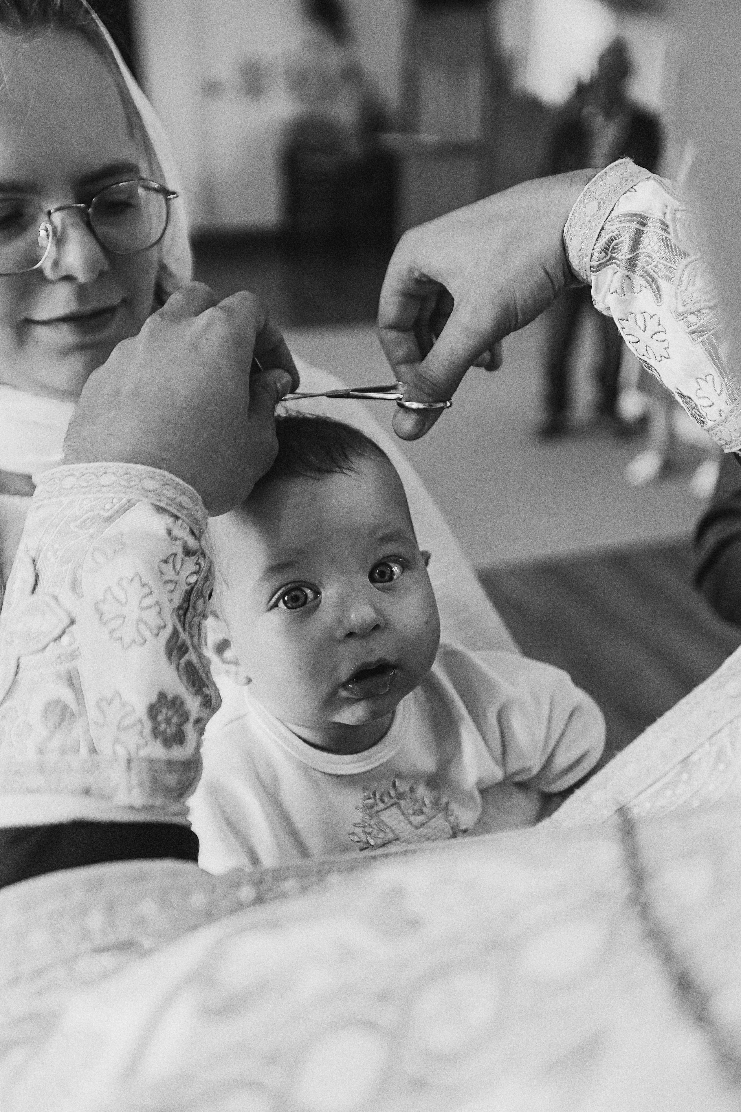 Крещение церковь около моста влюбленных. Семейный фотограф Тюмень, фотограф на роды Салмина Мария