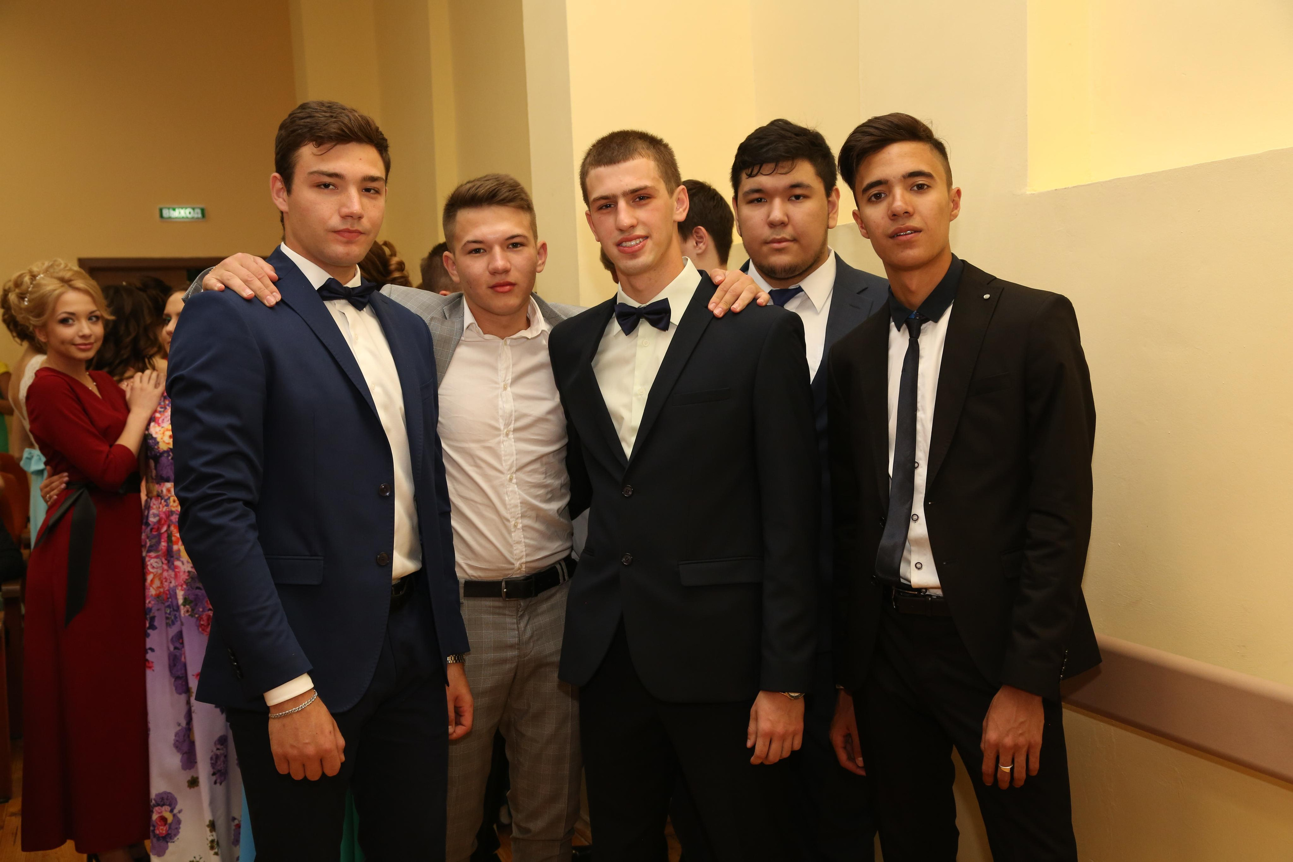 Выпускной в школе. Wedding and portrait photography