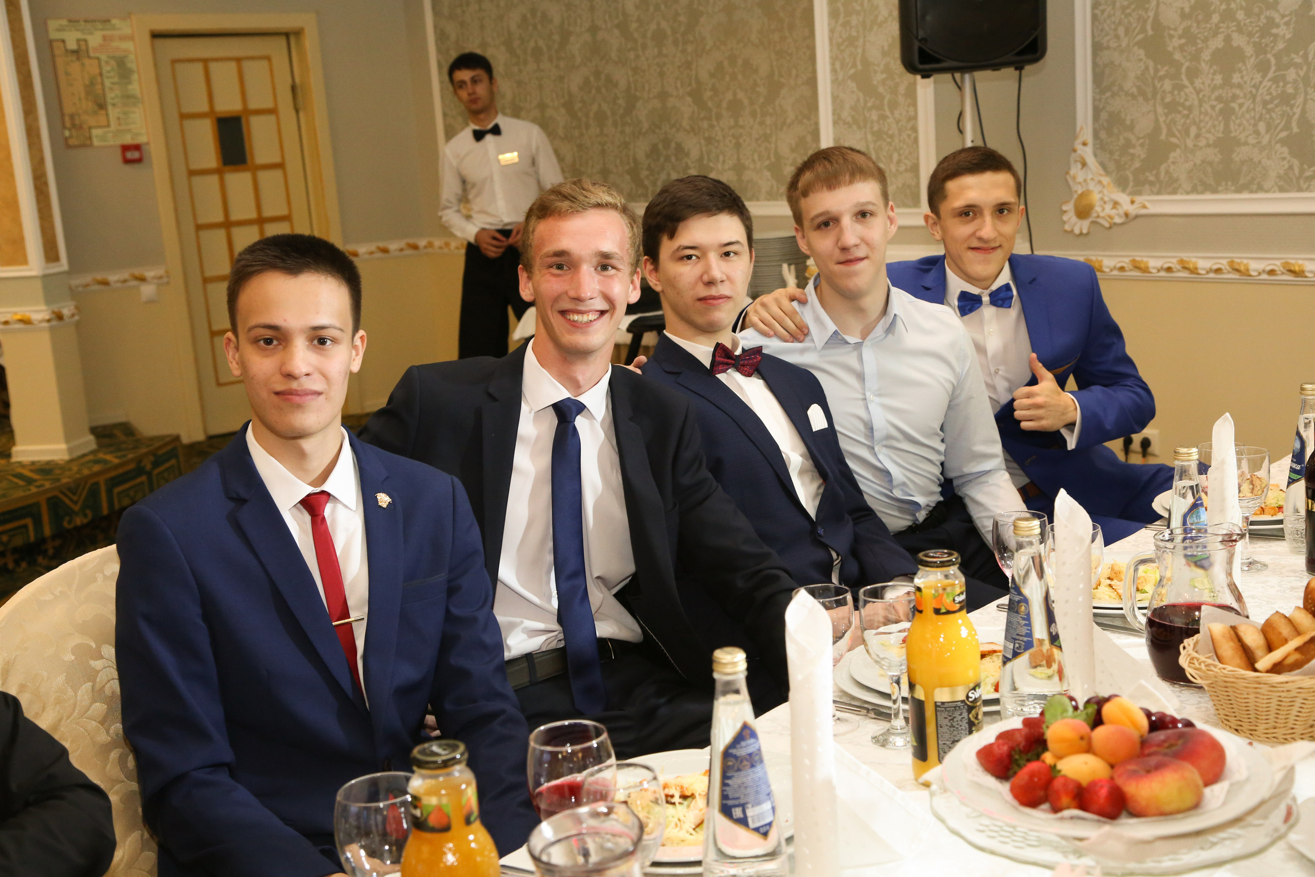 Выпускной в школе. Wedding and portrait photography