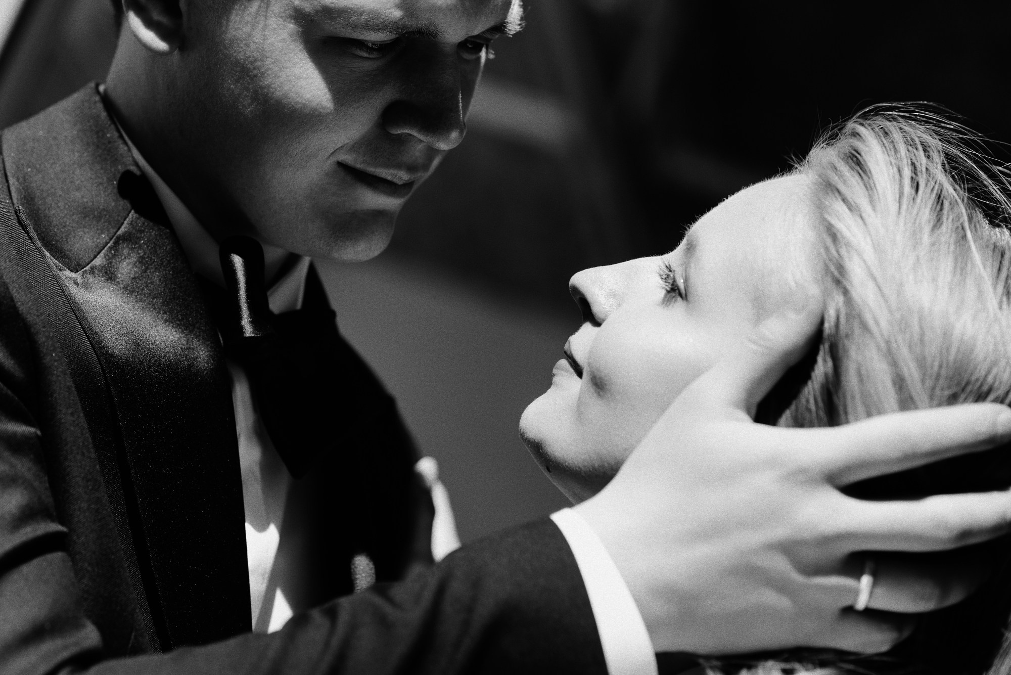 Фотограф в Тюмени: свадебные и большие семейные фотосессии
