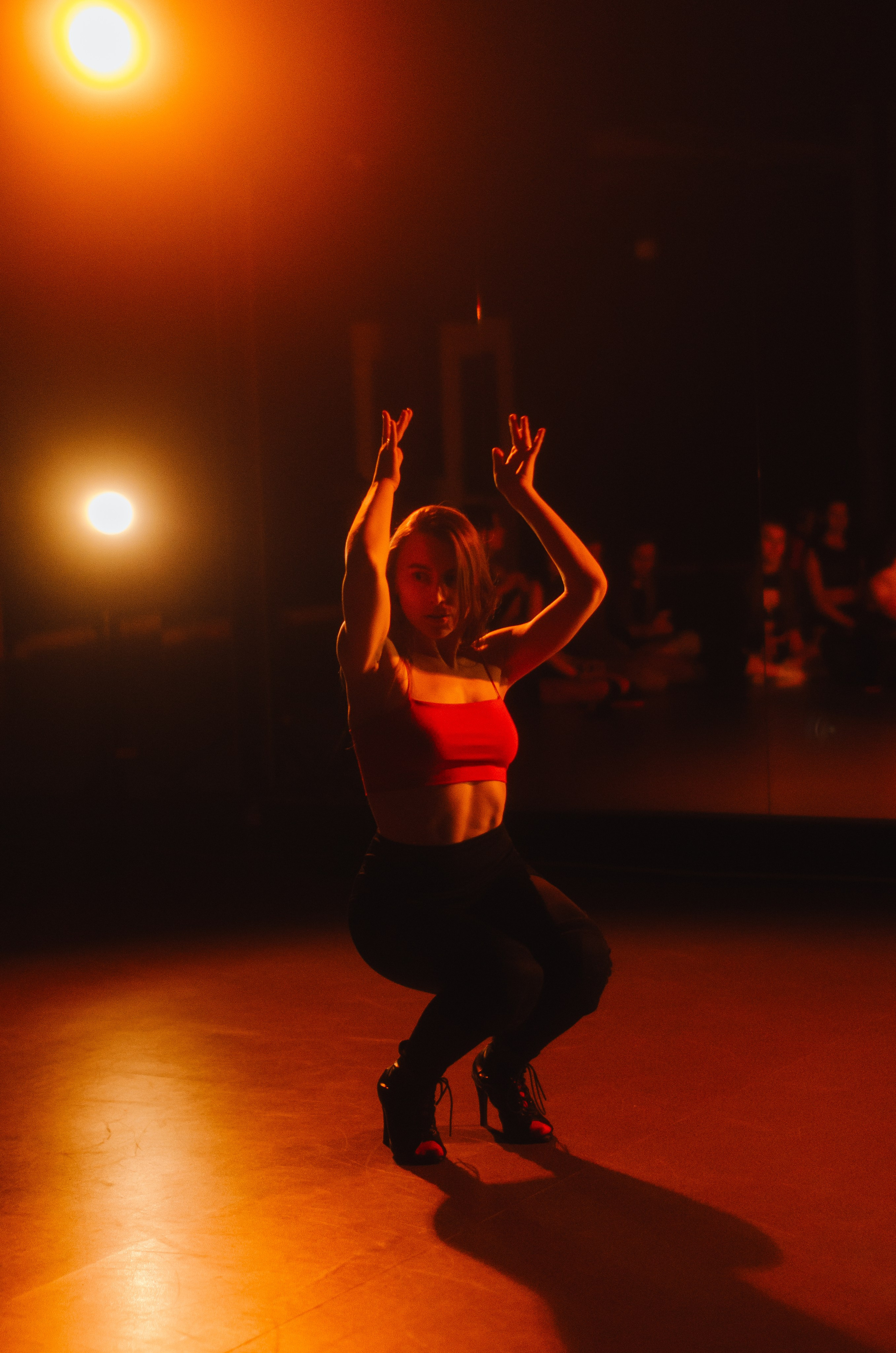 Мастер-классы по High Heels/Girly hip-hop от Оксаны ATTA. Денисова Аля — фотограф для парных съемок и индивидуальных историй в Барнауле