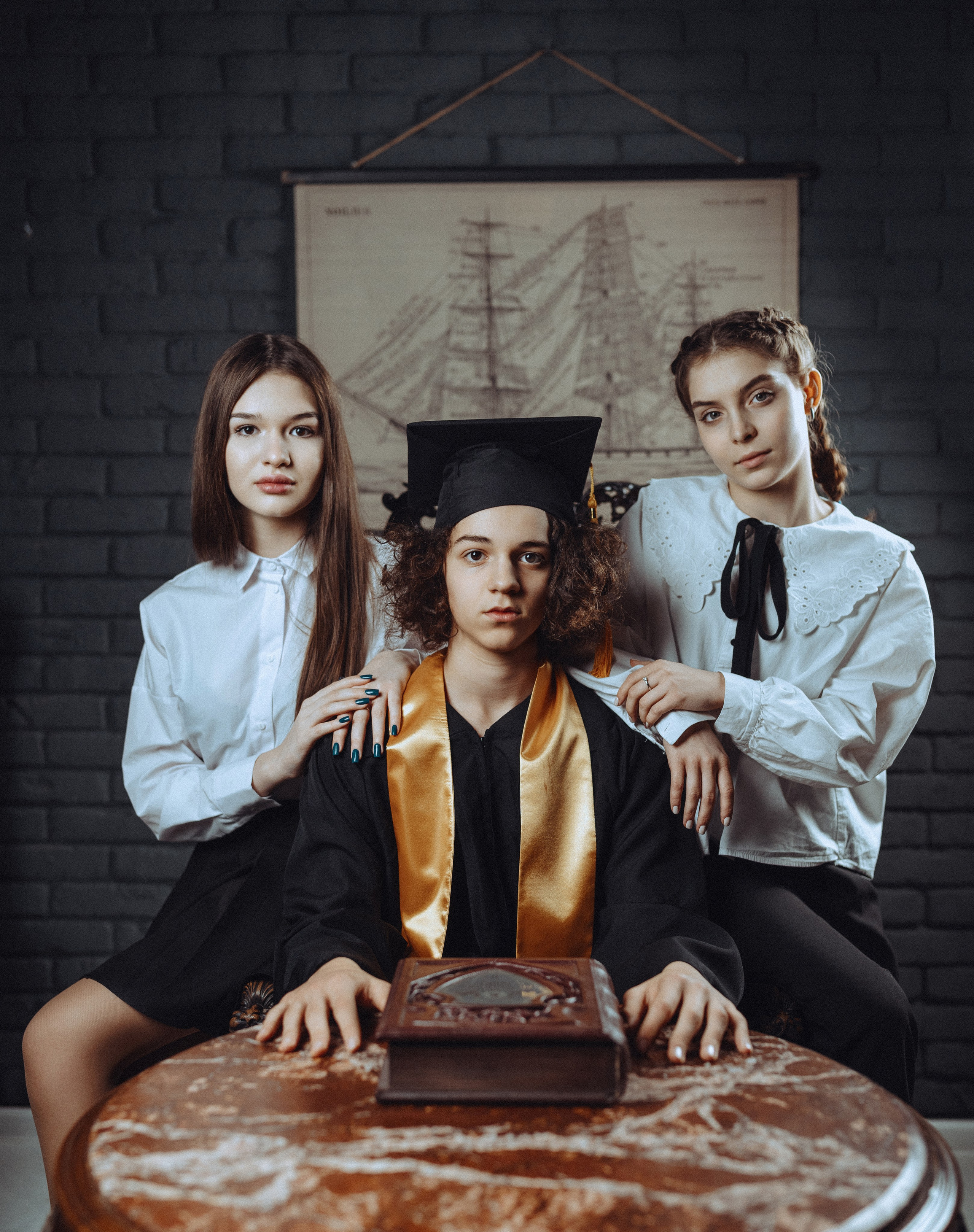 Стилизованный выпуск лицея. Фотограф Олег Сотник