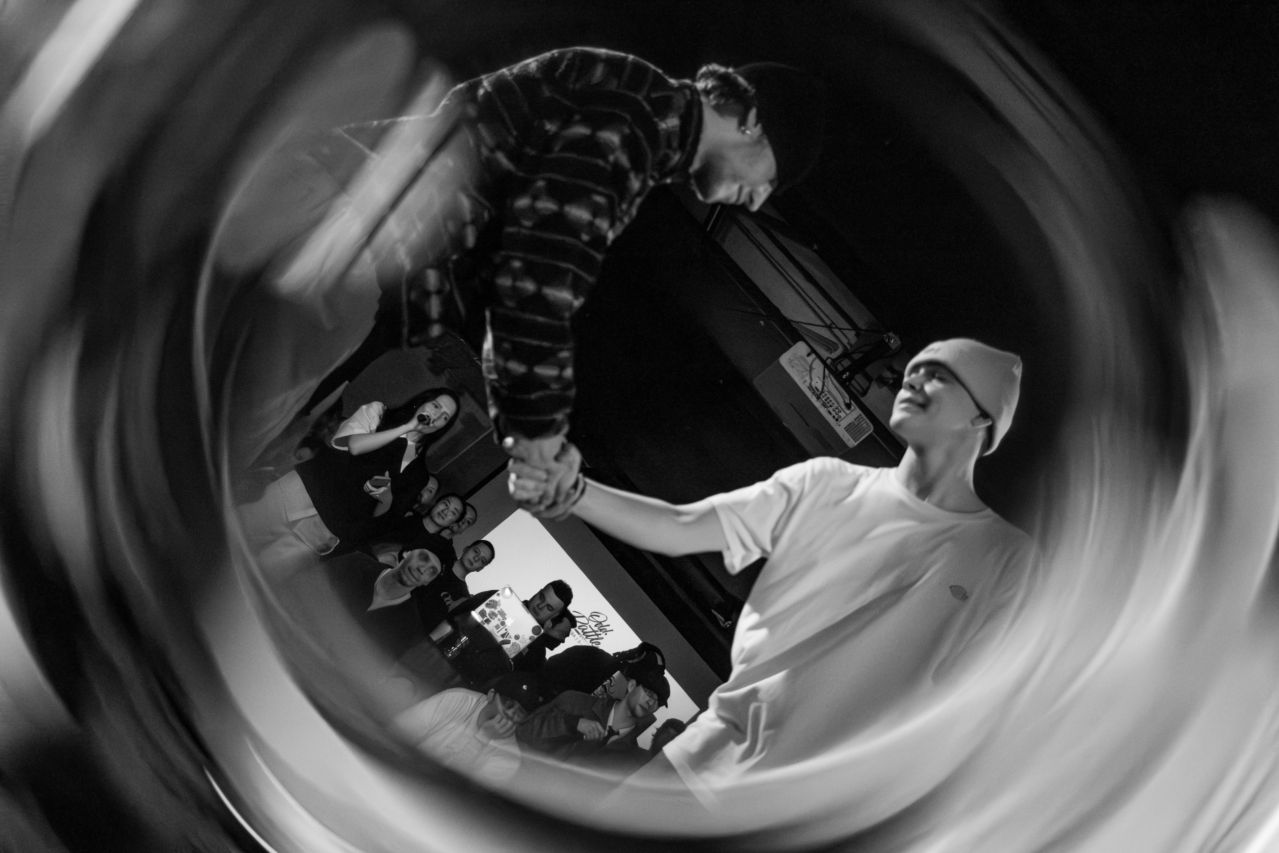 ODD BATTLE 04/05 (@youlovebu). Соня бу тебя сфоткала