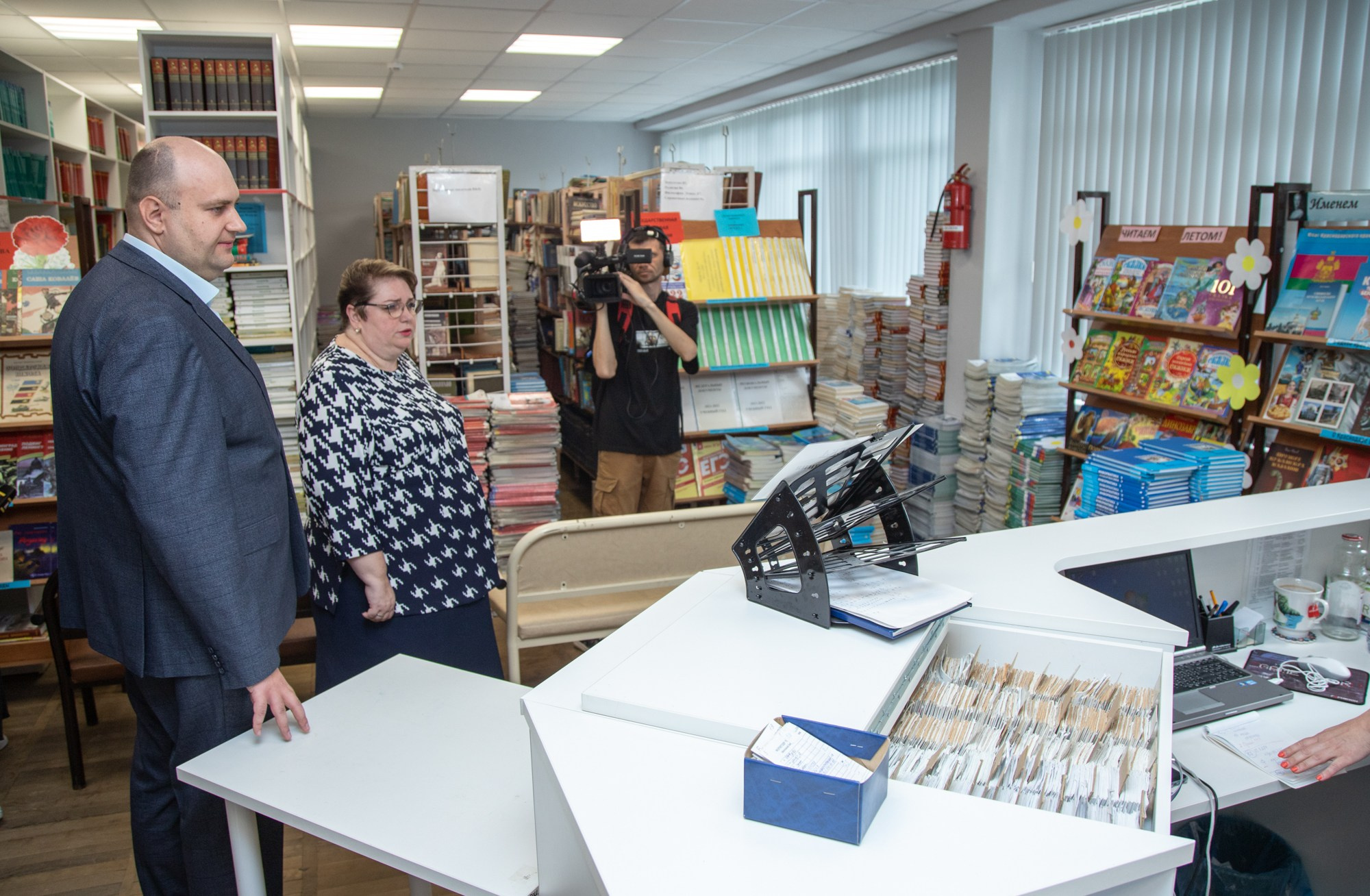 Посещение школы министра образования Краснодарского края. Репортажный, промышленный и маркетплейс-фотограф Дмитрий Чернат