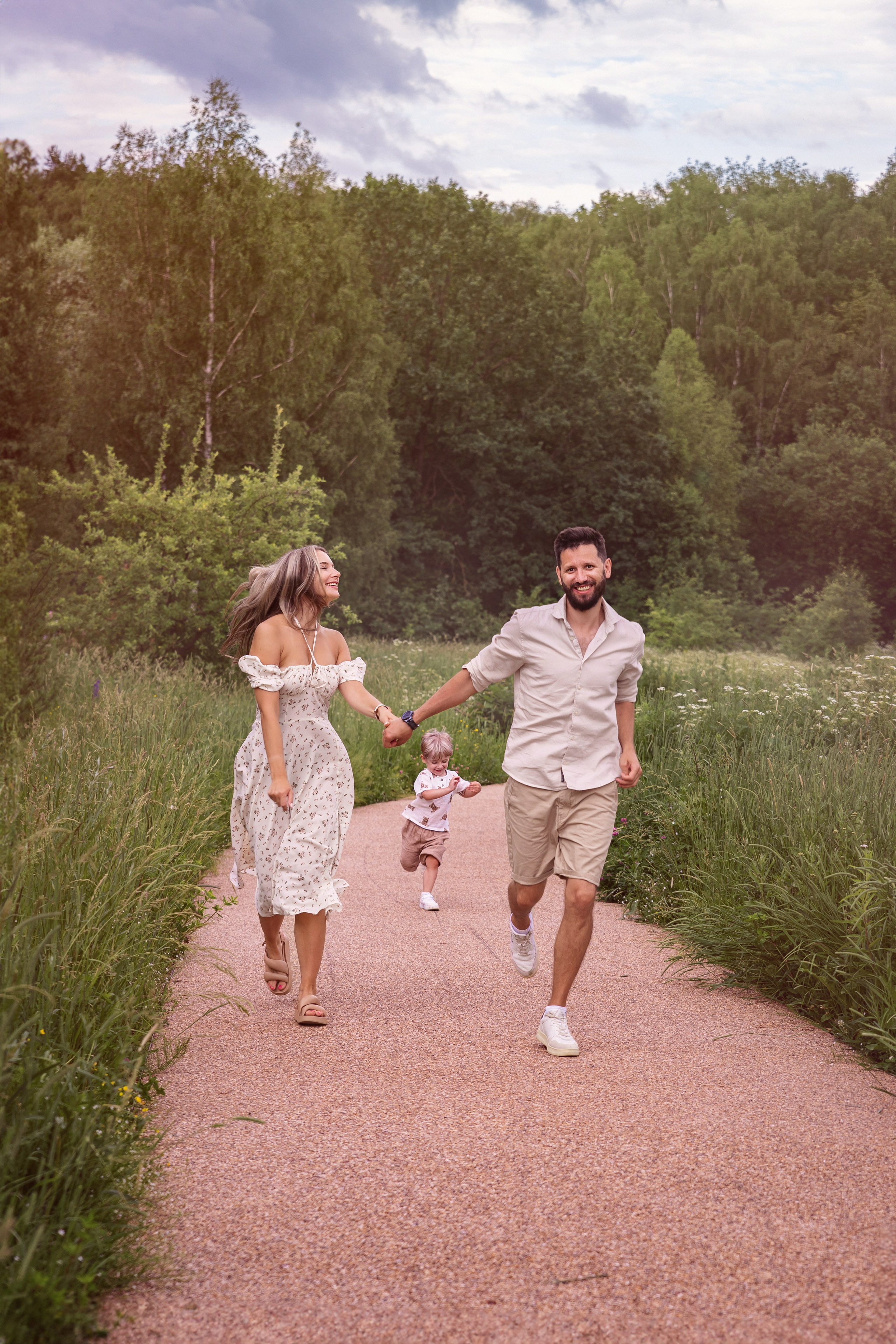Семейная фотосессия на цветочной поляне. Трубинова Екатерина | Семейный фотограф | Москва