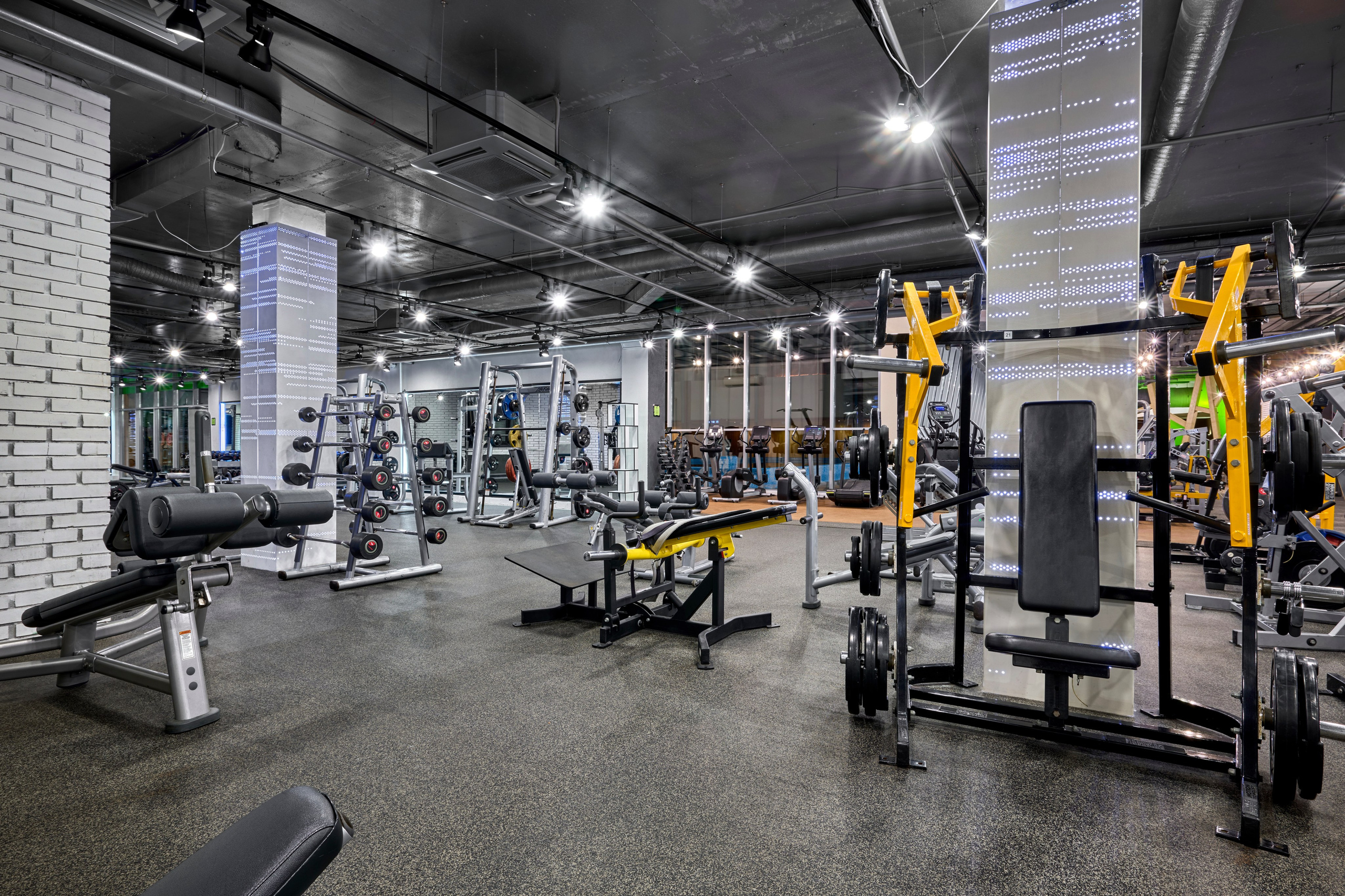 Интерьерная съемка фитнес цента WeGym Кутузовский. Спортивный фитнес фотограф-видеограф Алексей Нестеров