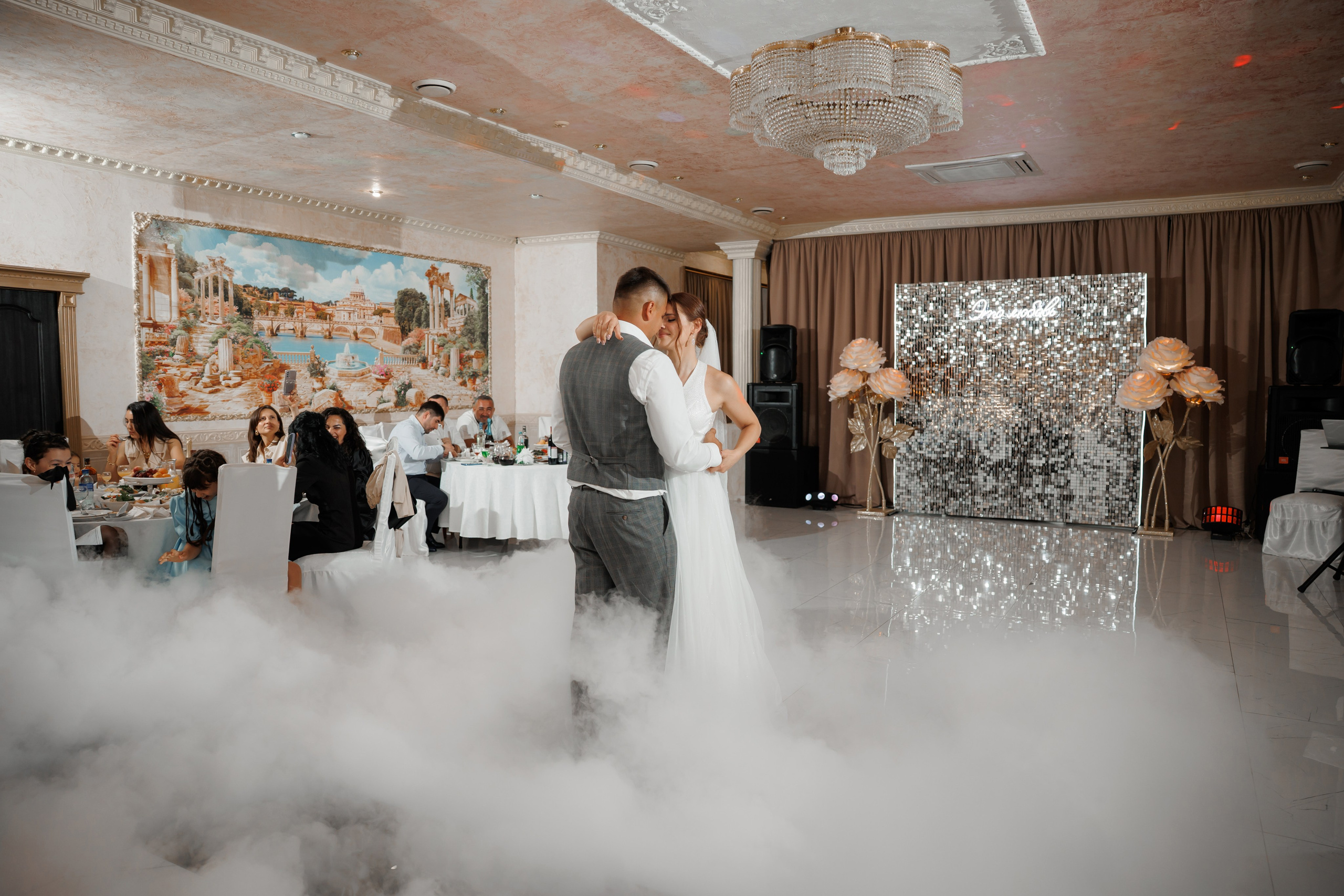 ЗАГС Бутово и Остафьево. Свадебный и репортажный фотограф (Москва, Королев и другие)