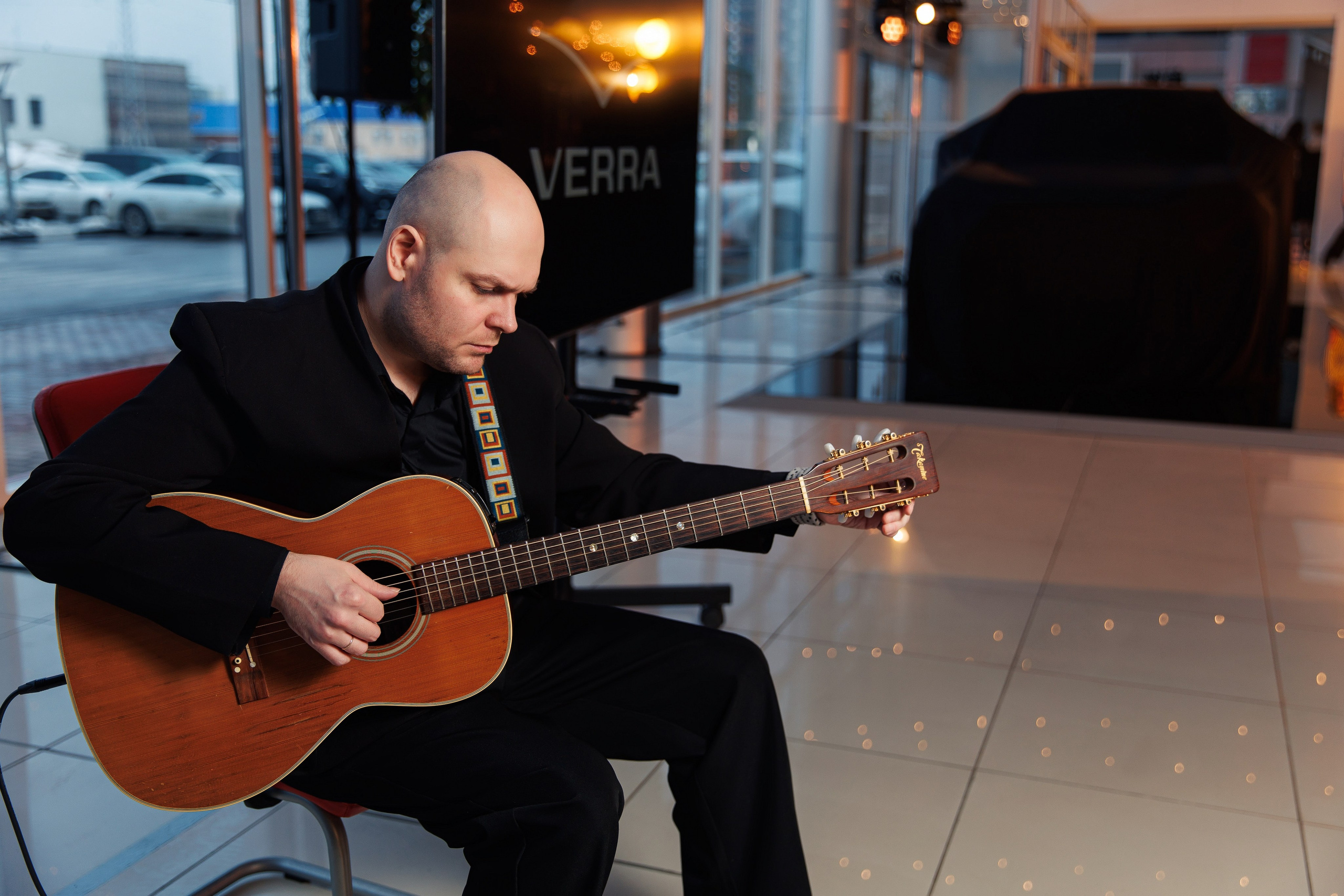 Презентация новой Toyota RAV4. Репортажный и свадебный фотограф в Уфе Павел Кожевников