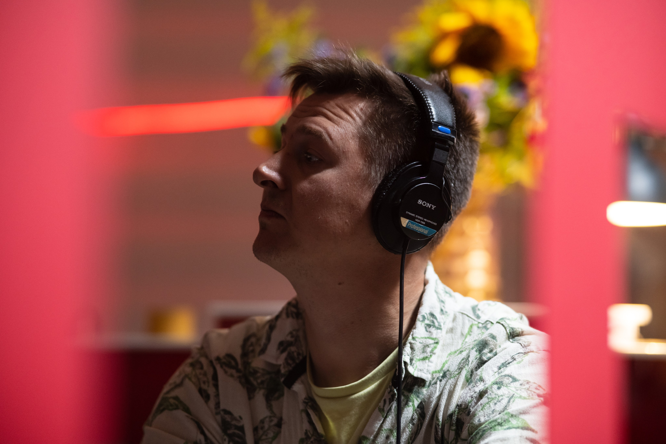 Фотограф Иван Саяпин - бэкстейдж с  площадки, где создавался сериал "Жвачка" для PREMIER