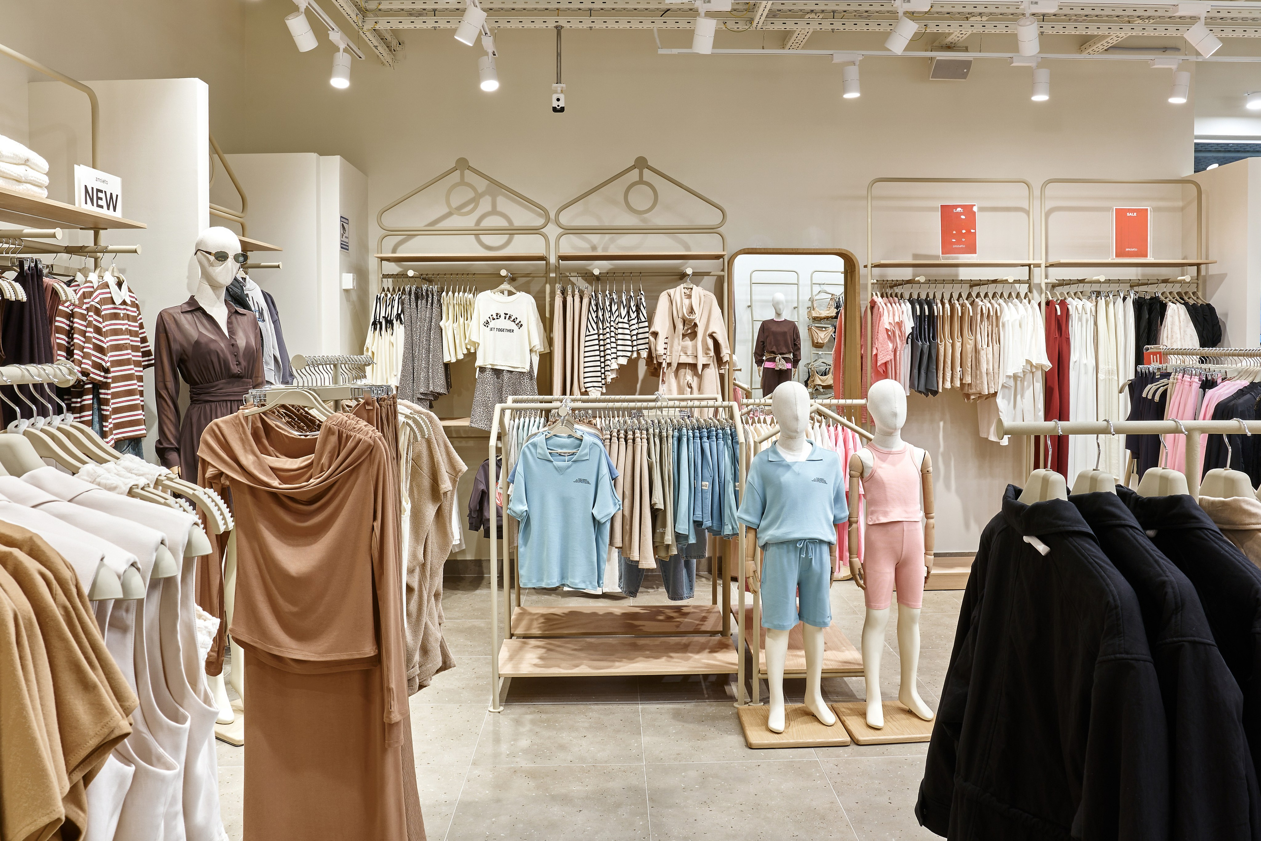 Фотограф коммерческой недвижимости в Анапе. Профессиональный фотограф в Анапе Артем Ковальский