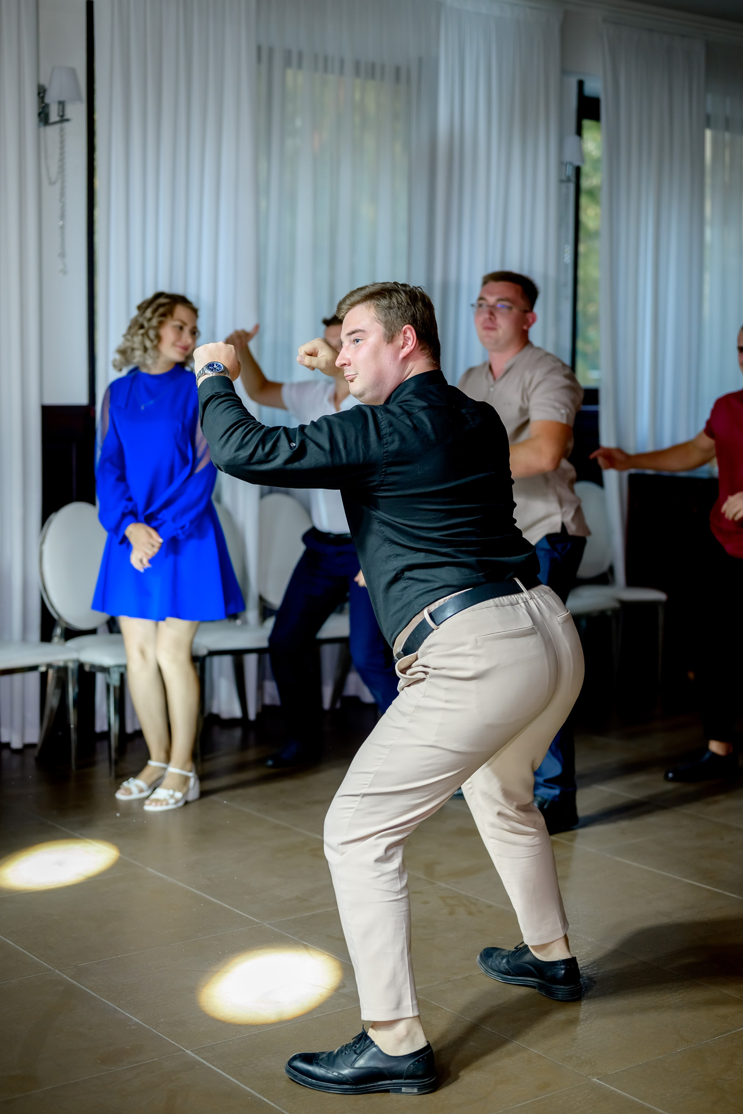 Банкетная часть (1). Юлия Басня семейный и свадебный фотограф в Донецке