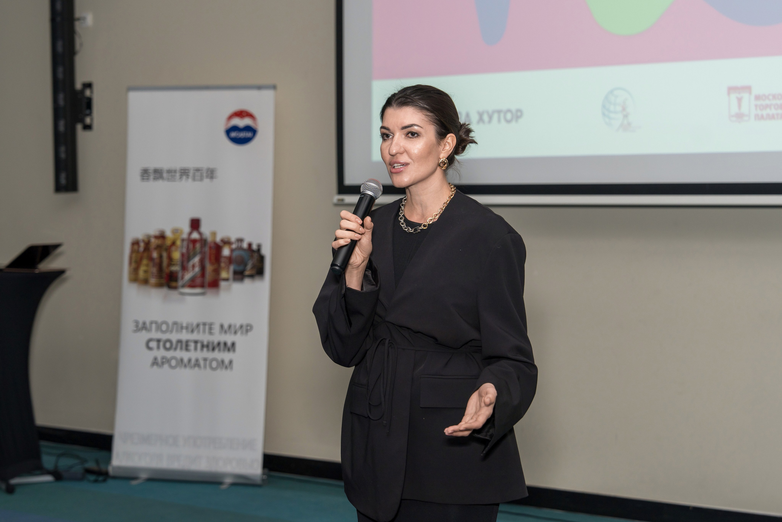 ChinaRosaFest 2024. Репортажный фотограф в Красной Поляне и Сочи Павлюченко Екатерина