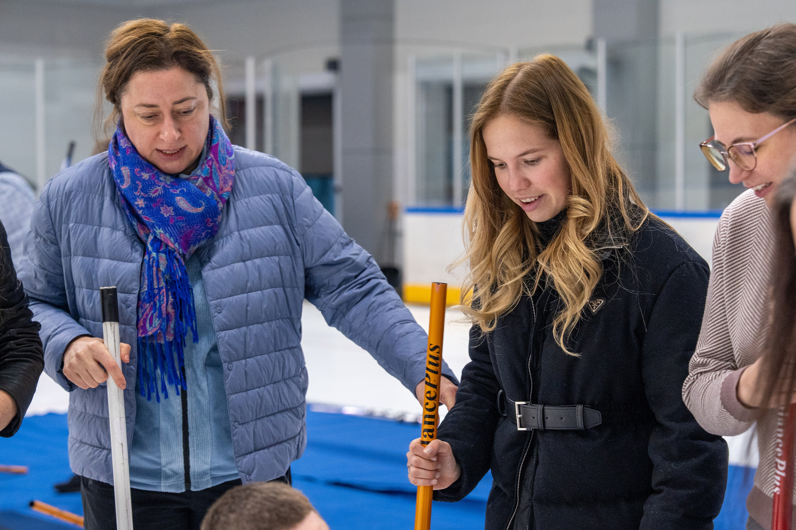Керлинг для компании Р-Фарм. Репортажный фотограф в Красной Поляне и Сочи Павлюченко Екатерина
