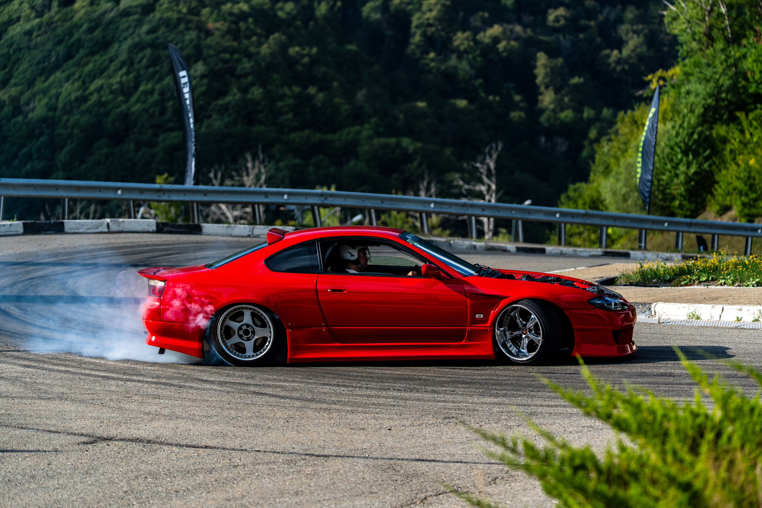 Автомобильные дрифт-гонки в рамках фестиваля Grounded 2024. Репортажный фотограф в Красной Поляне и Сочи Павлюченко Екатерина