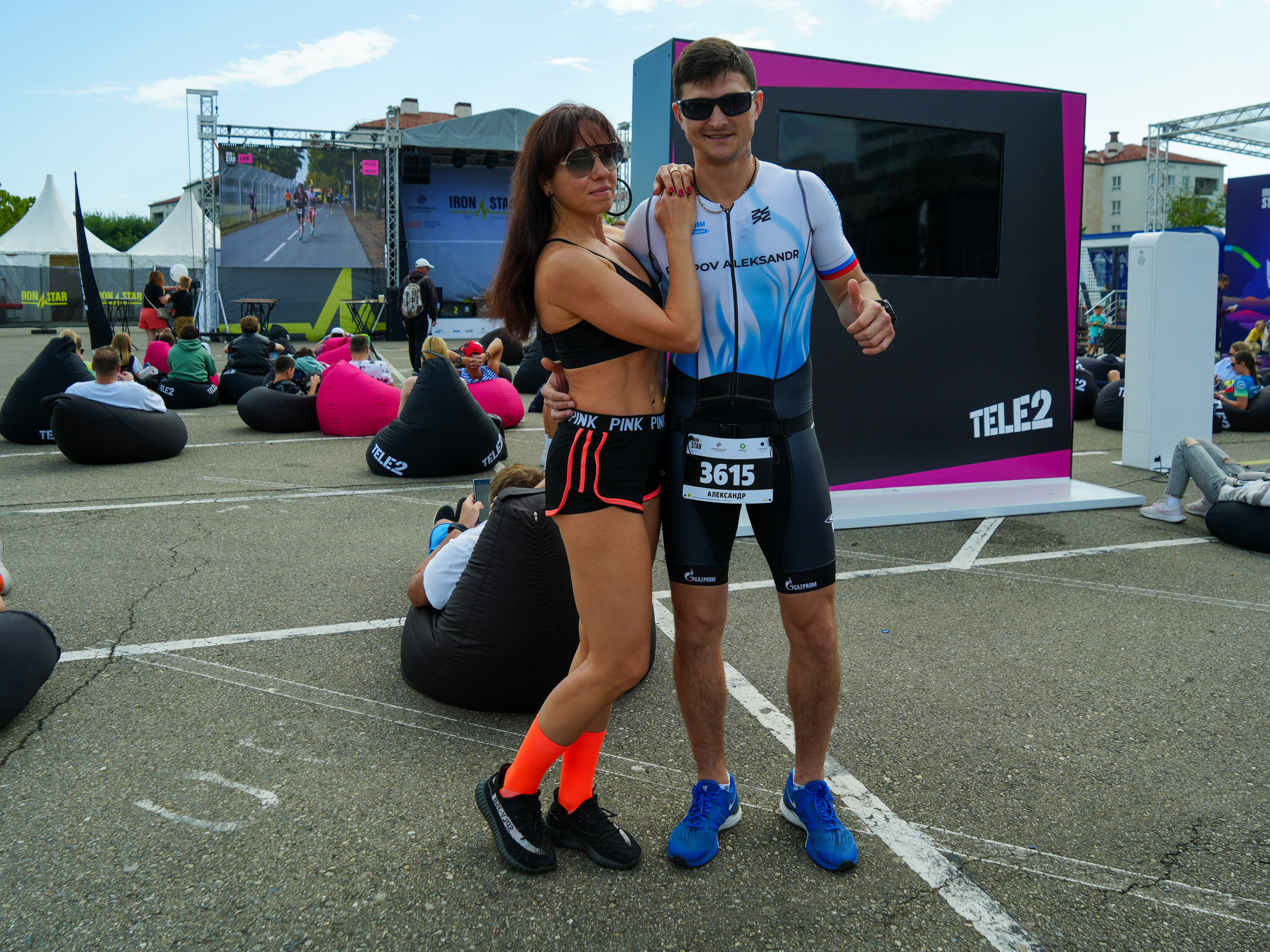 Фотоотчет партнерской интеграции для компании TELE2 на фестивале Ironstar. Репортажный фотограф в Красной Поляне и Сочи Павлюченко Екатерина
