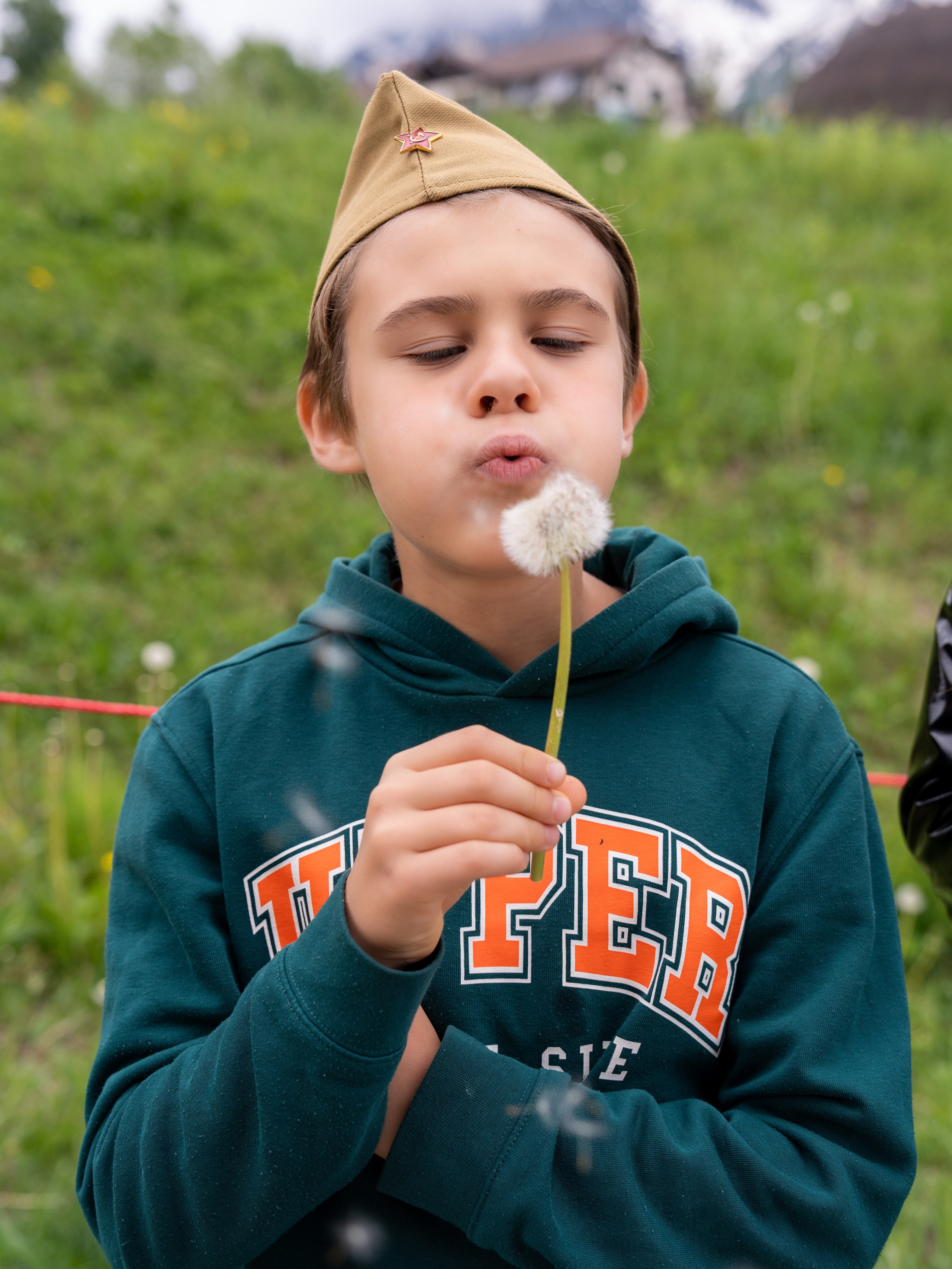 Шествие бессмертного полка 9 мая 2024 Rosa Springs. Репортажный фотограф в Красной Поляне и Сочи Павлюченко Екатерина