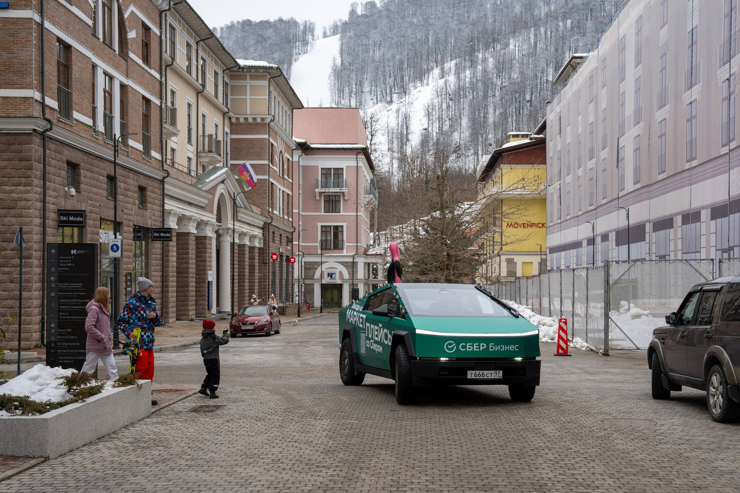 Сбер-маркетинг в Сочи и Красной Поляне. Репортажный фотограф в Красной Поляне и Сочи Павлюченко Екатерина