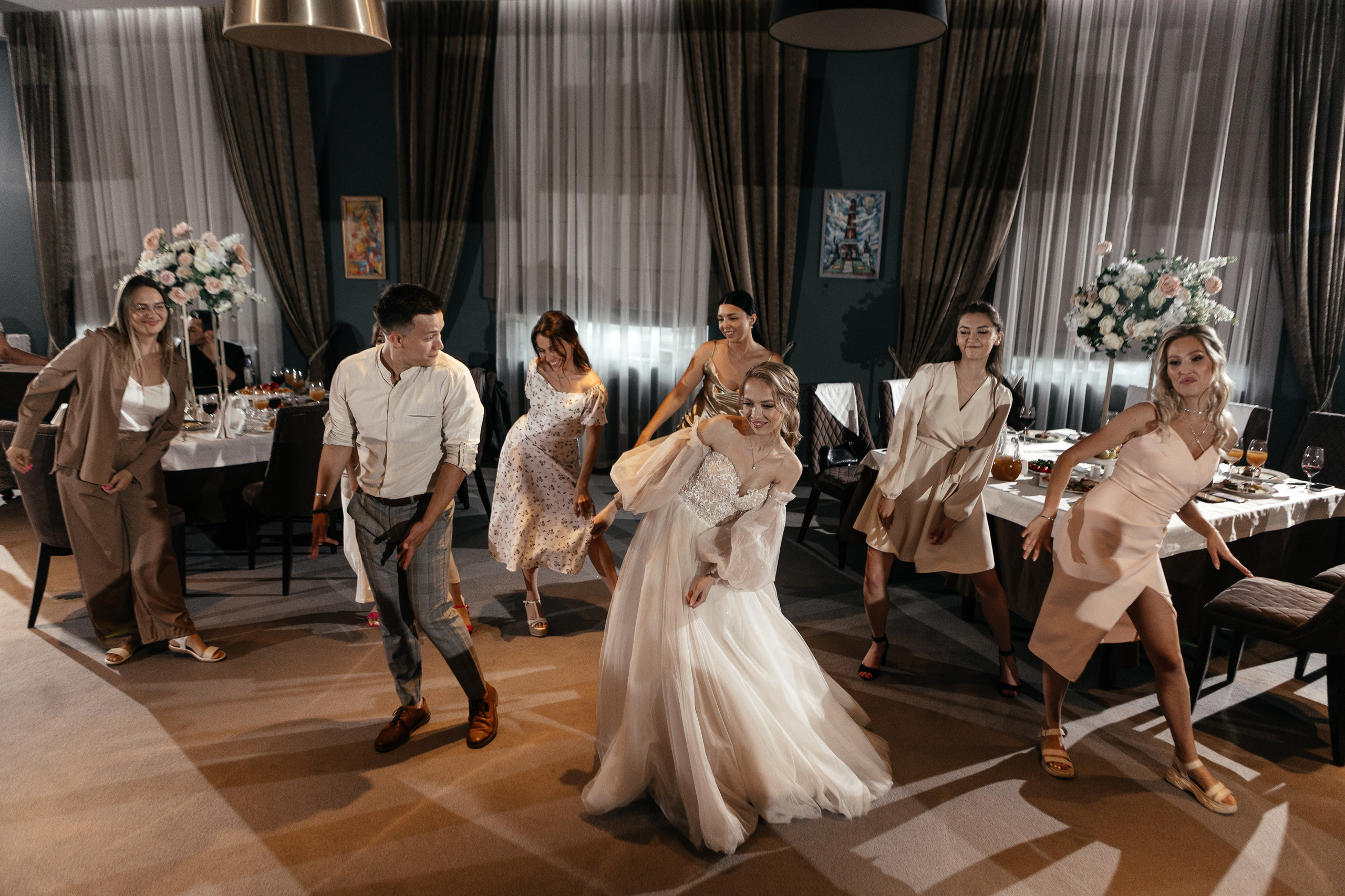 Свадебный фотограф Уфа — Руслан ГабдлисламовЖивые эмоции, красивые кадры, воспоминания на всю жизнь.Работаю по всей Республике Башкортоста. Свадебный фотограф Уфа Руслан Габдлисламов