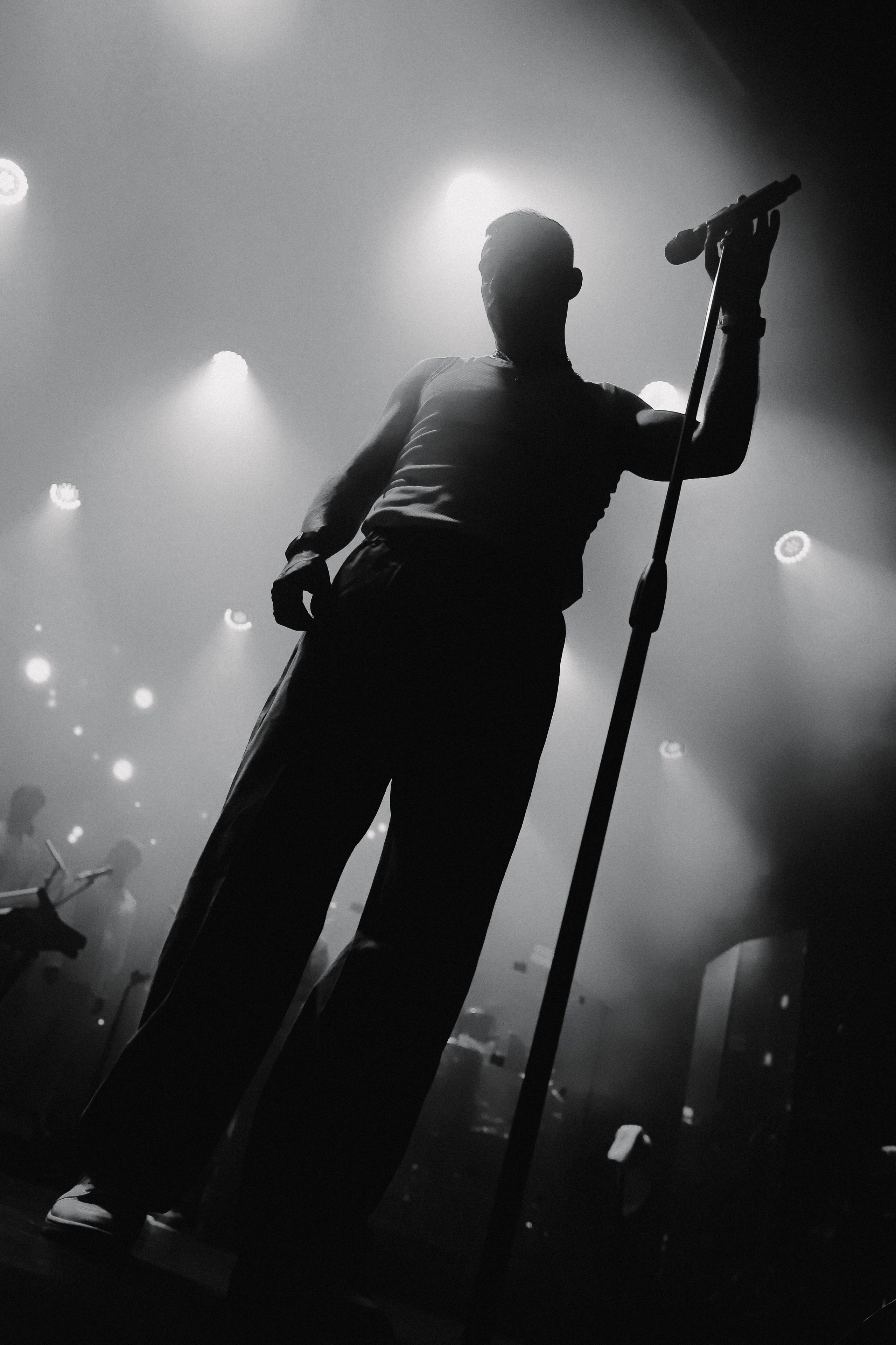 Концертная съёмка: эмоции и энергия в кадре. Профессиональный фотограф звезд, концертов и спортивных событий