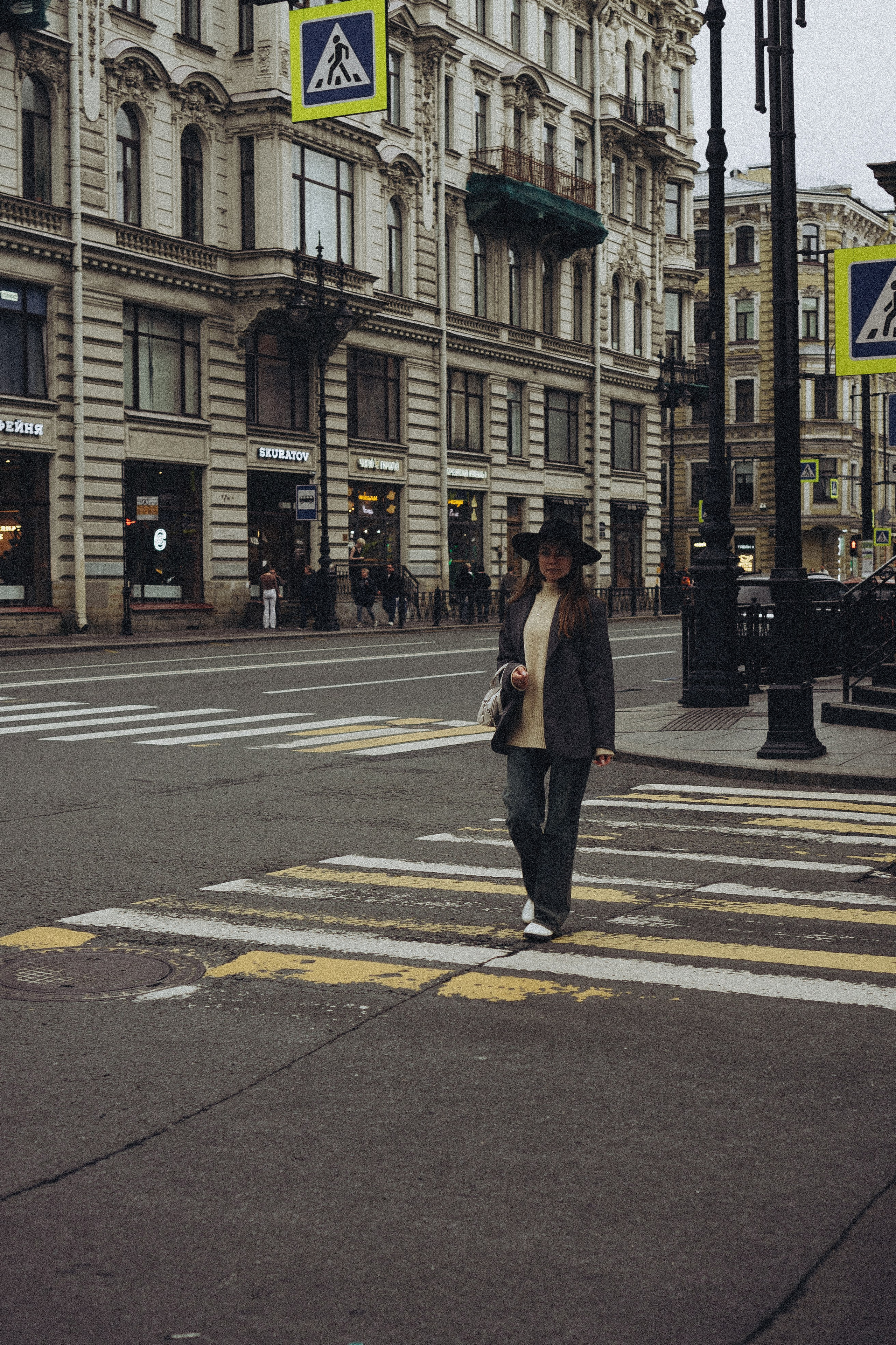 ПРОГУЛКА НА ЧЕРНЫШЕВСКОЙ. Профессиональный фотограф, Санкт-Петербург — Виктория Богомолова