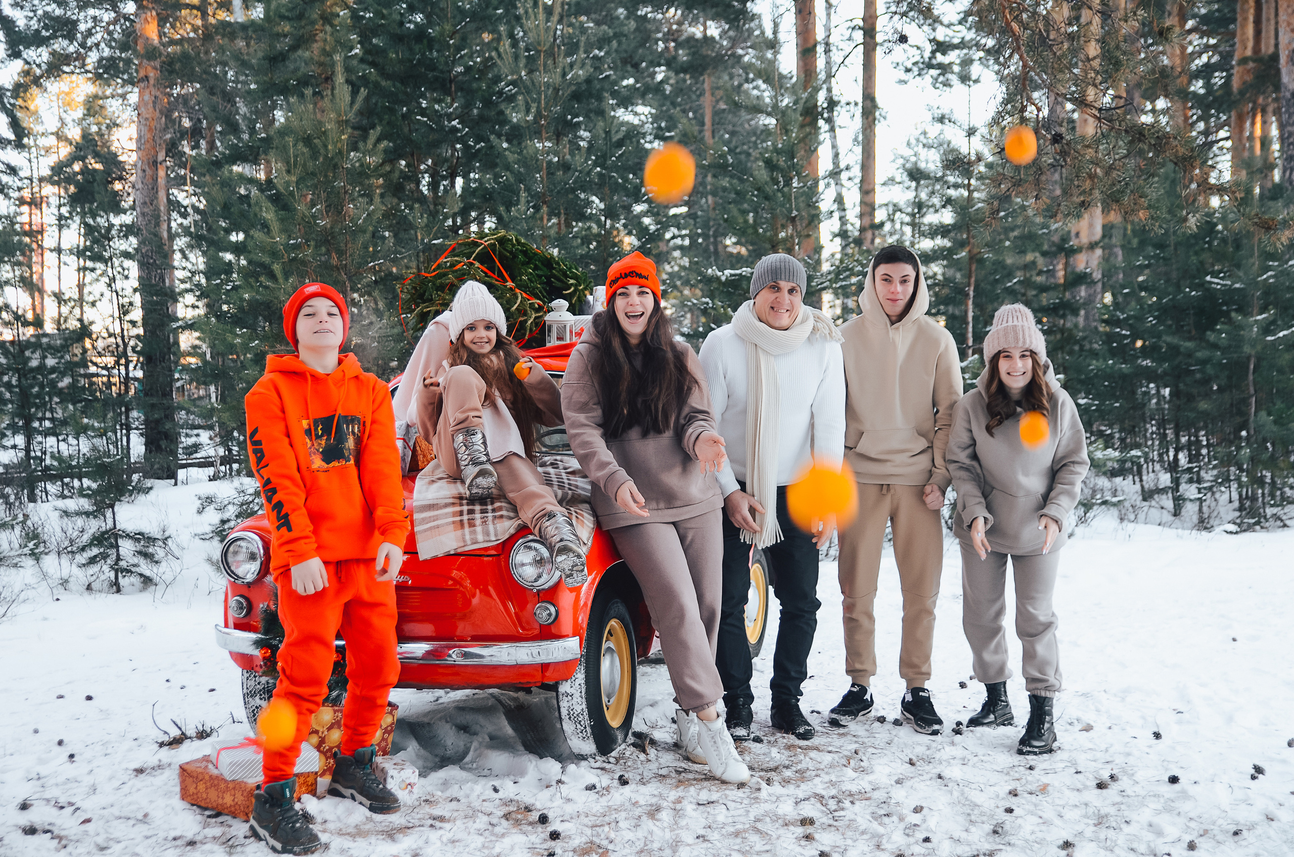 Зимний с машинкой. Thephoto-russia.ru