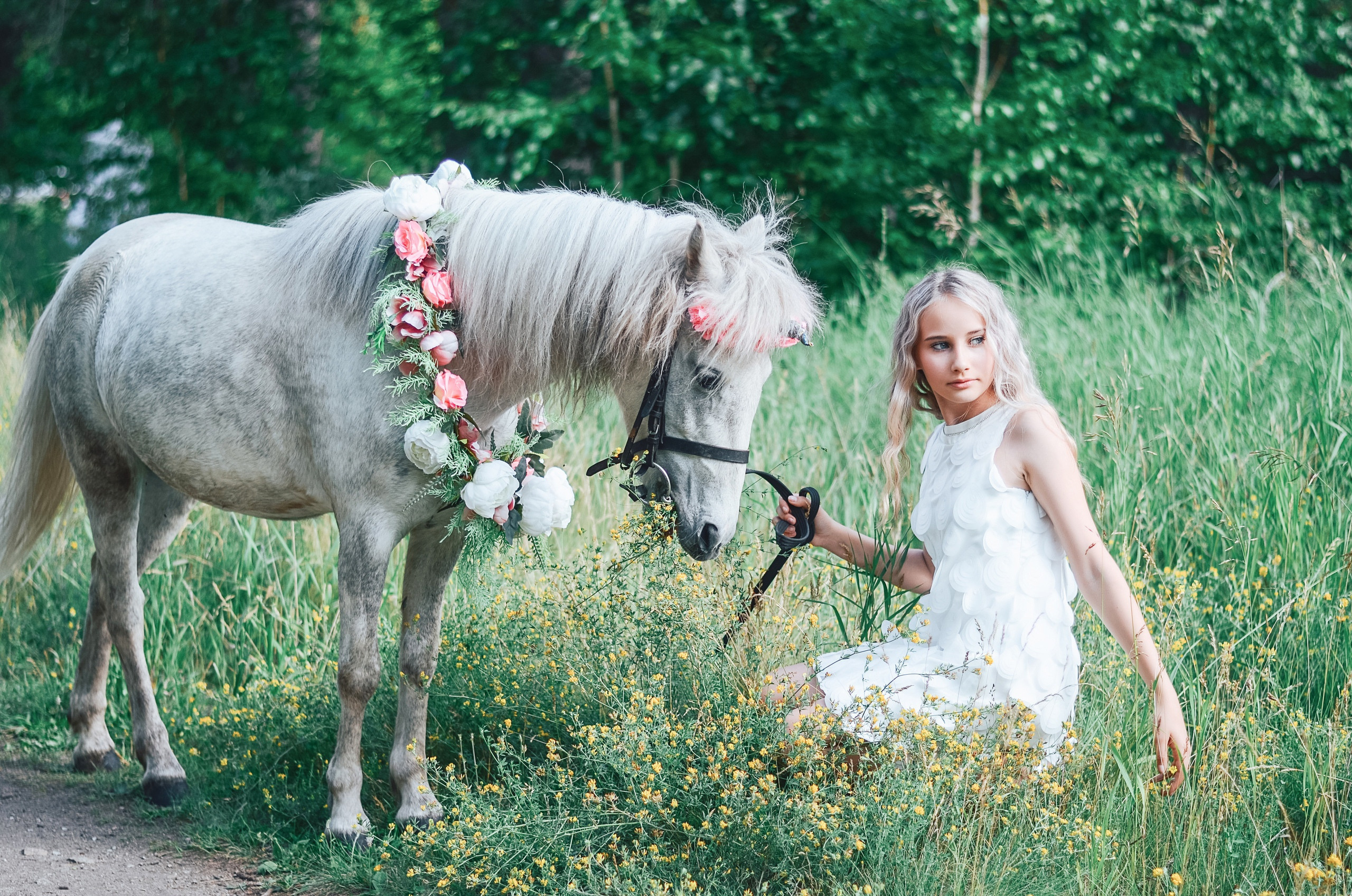 С единорогом. Thephoto-russia.ru