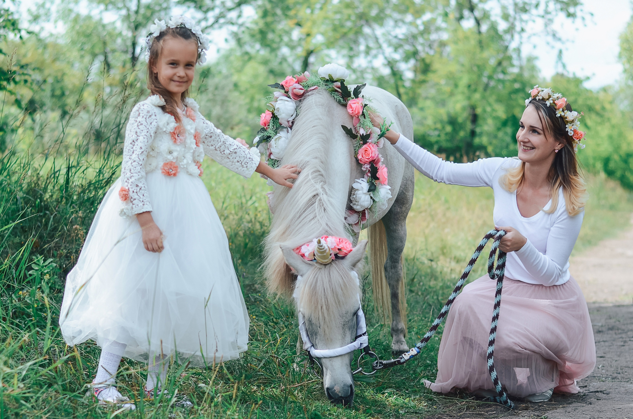 С единорогом. Thephoto-russia.ru