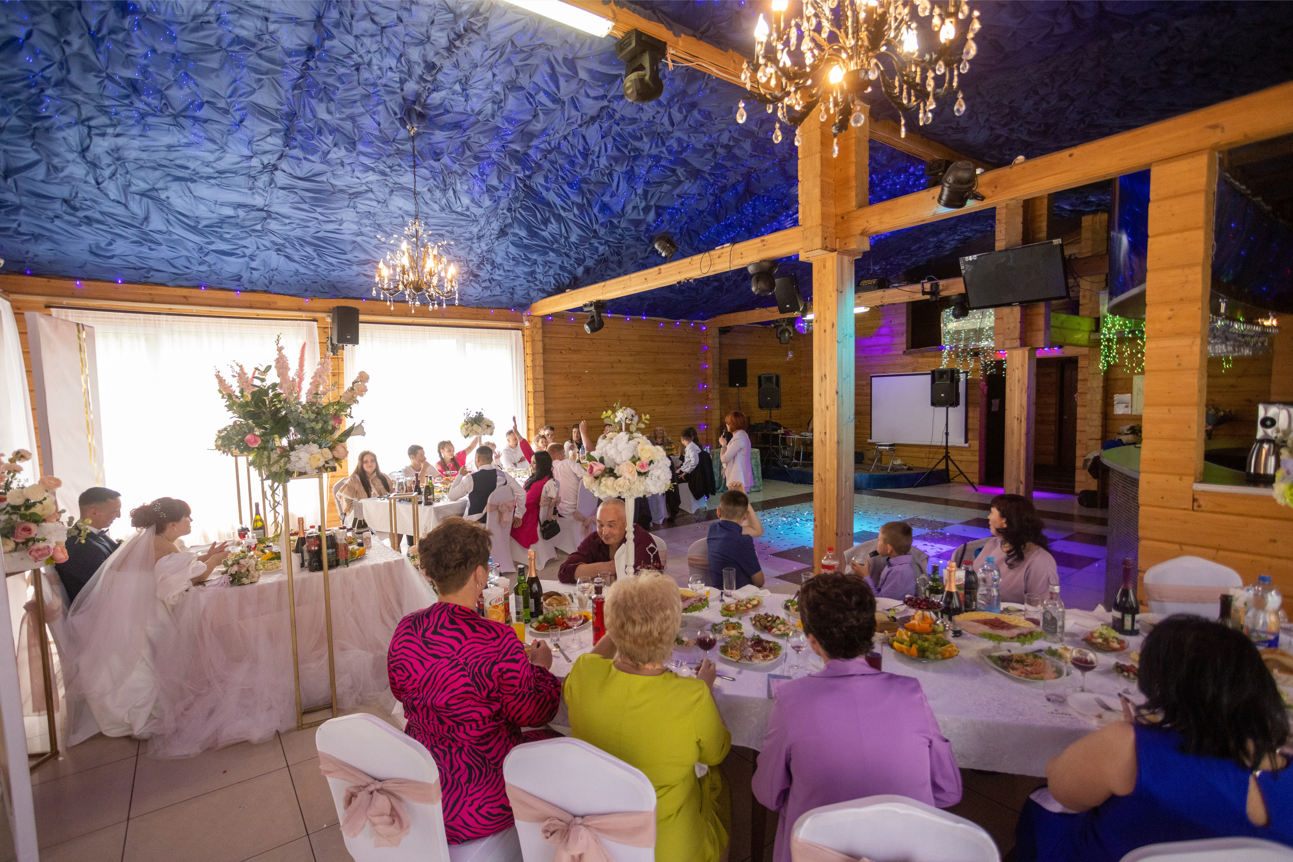 Первый танец: Игорь и Алеся. Семейный фотограф в Вышнем Волочке — Ульяна Иванова | Фотосессии для всей семьи