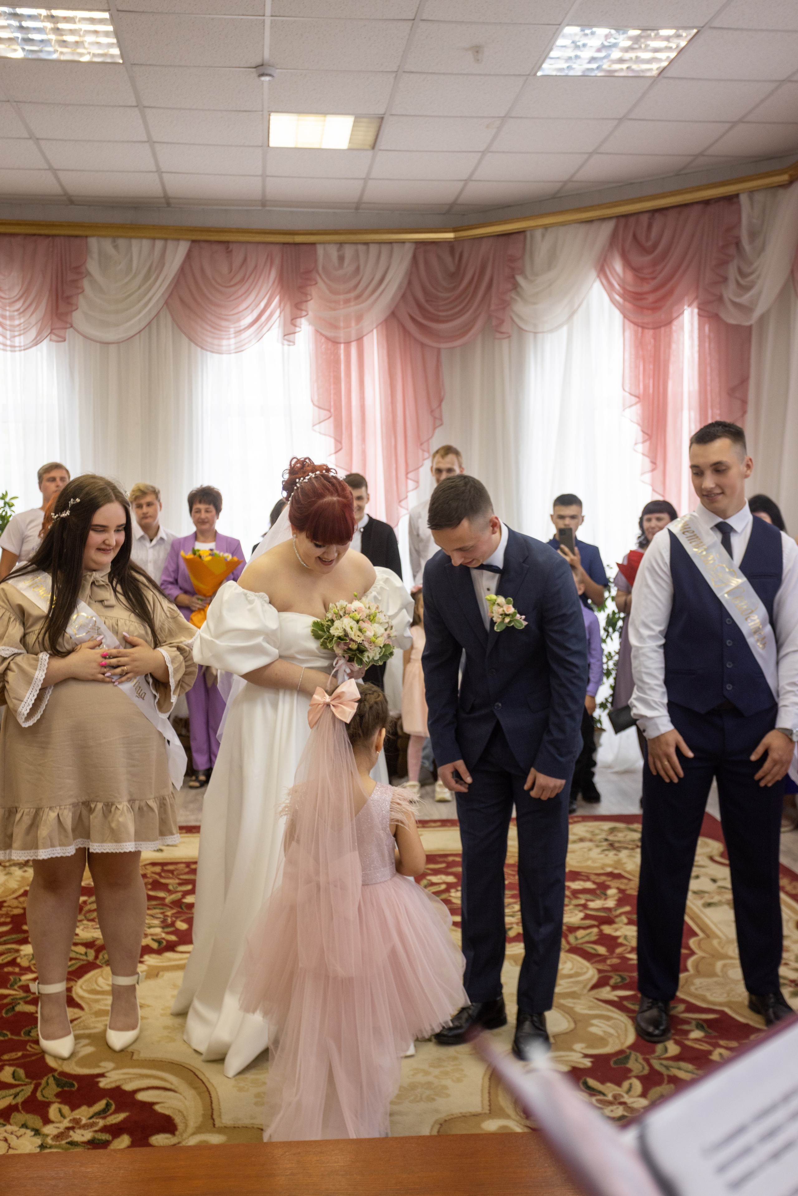 Первый танец: Игорь и Алеся. Семейный фотограф в Вышнем Волочке — Ульяна Иванова | Фотосессии для всей семьи