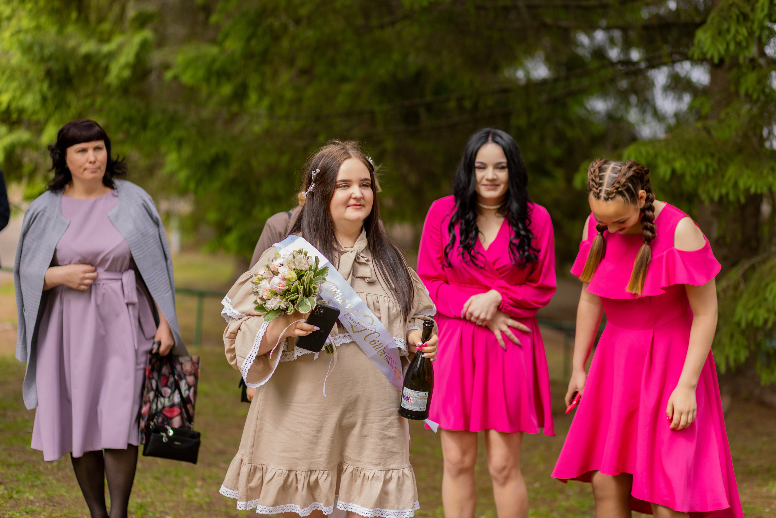 Первый танец: Игорь и Алеся. Семейный фотограф в Вышнем Волочке — Ульяна Иванова | Фотосессии для всей семьи