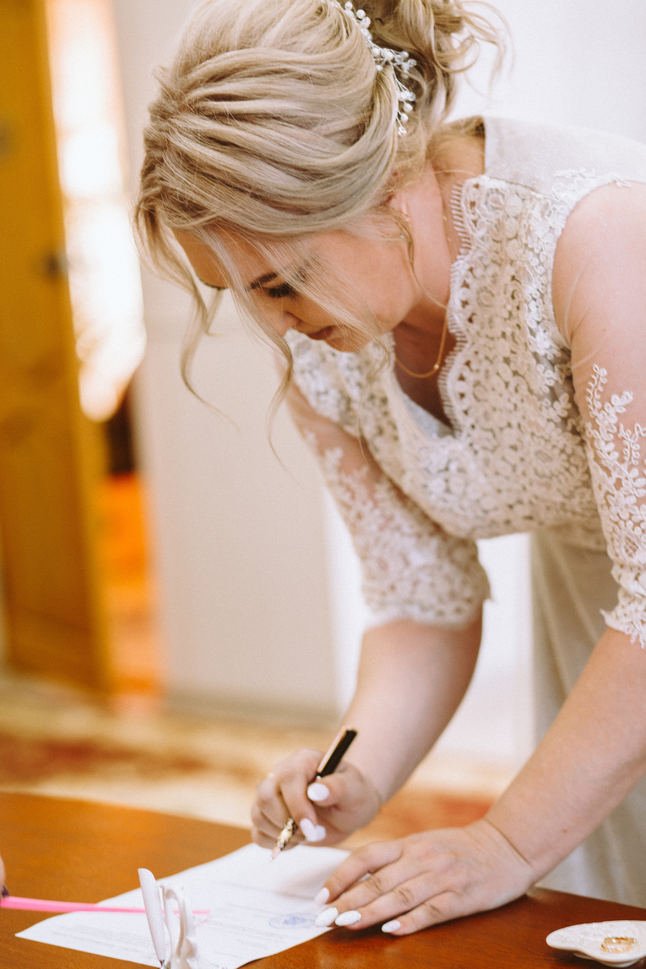 Церемония в ЗАГСе: Артур и Елена. Семейный фотограф в Вышнем Волочке — Ульяна Иванова | Фотосессии для всей семьи