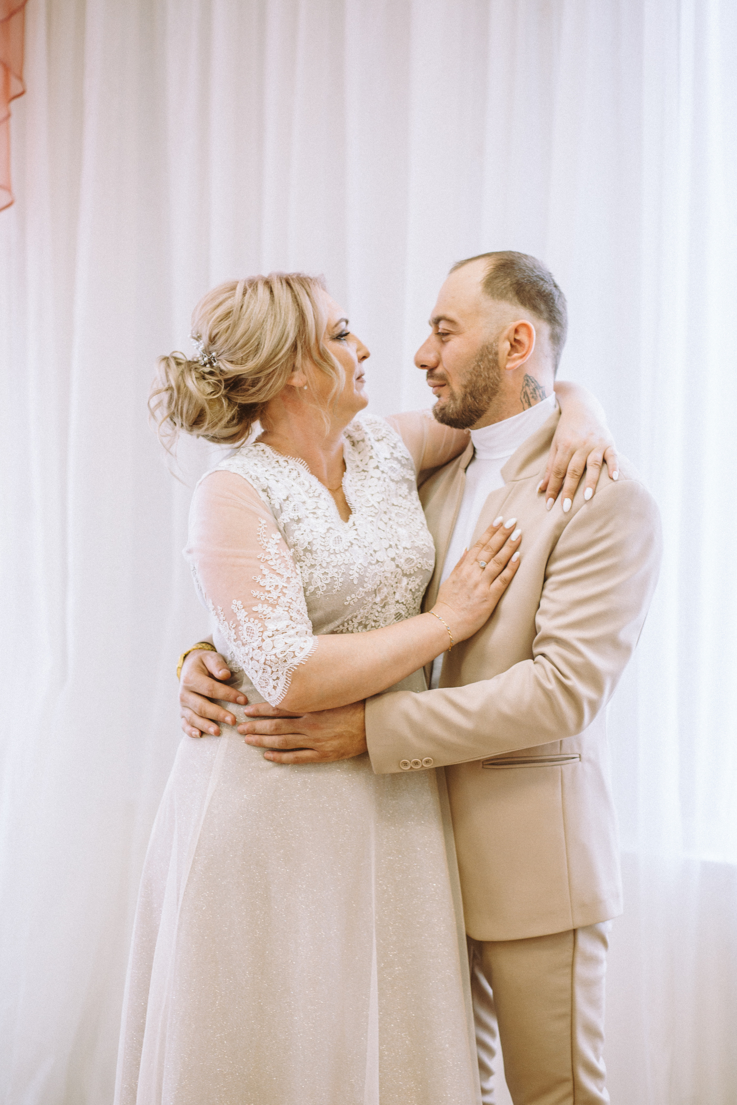 Церемония в ЗАГСе: Артур и Елена. Семейный фотограф в Вышнем Волочке — Ульяна Иванова | Фотосессии для всей семьи