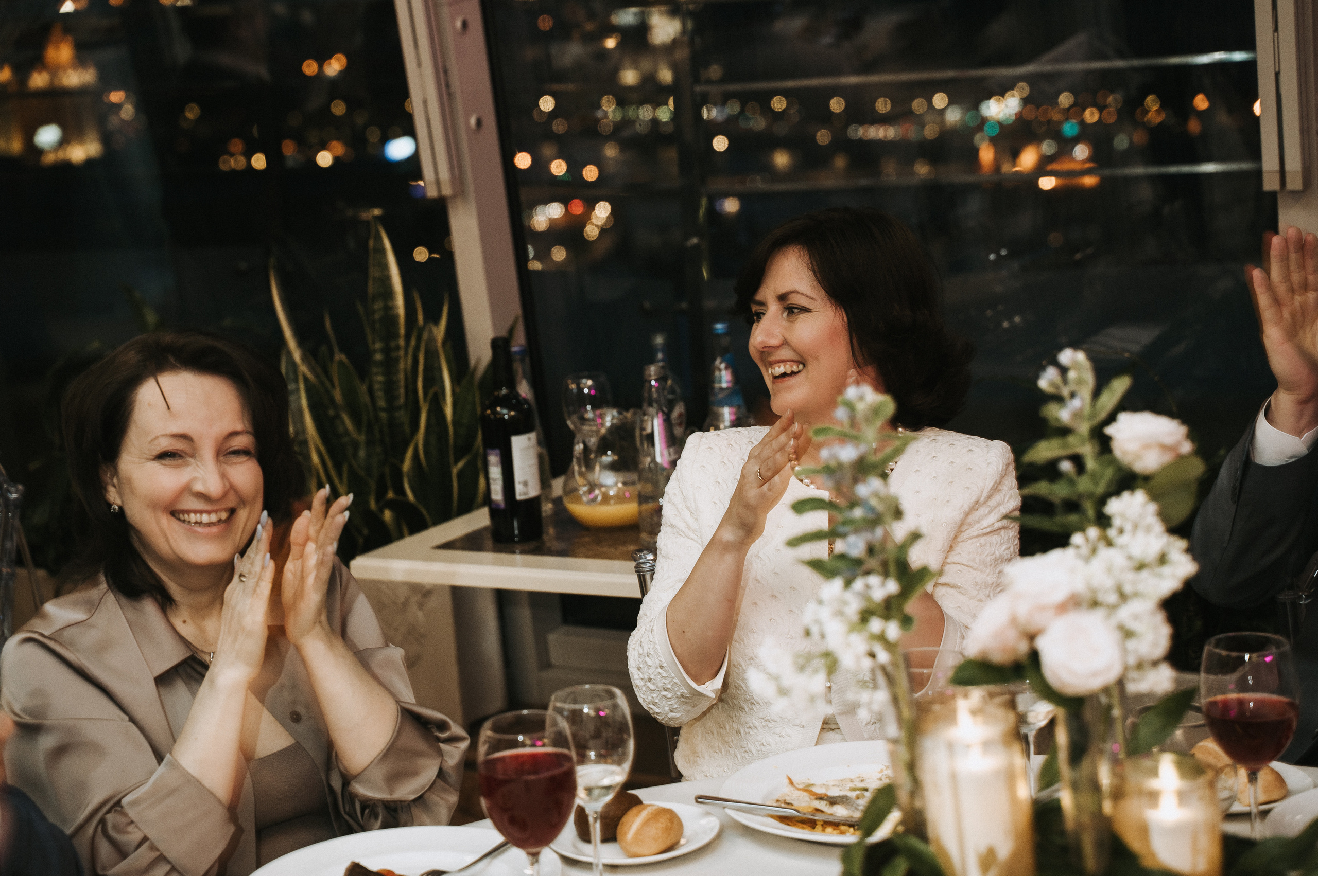 Маша и Сережа. Ведущий на свадьбу в Москве Зубков Алексей
