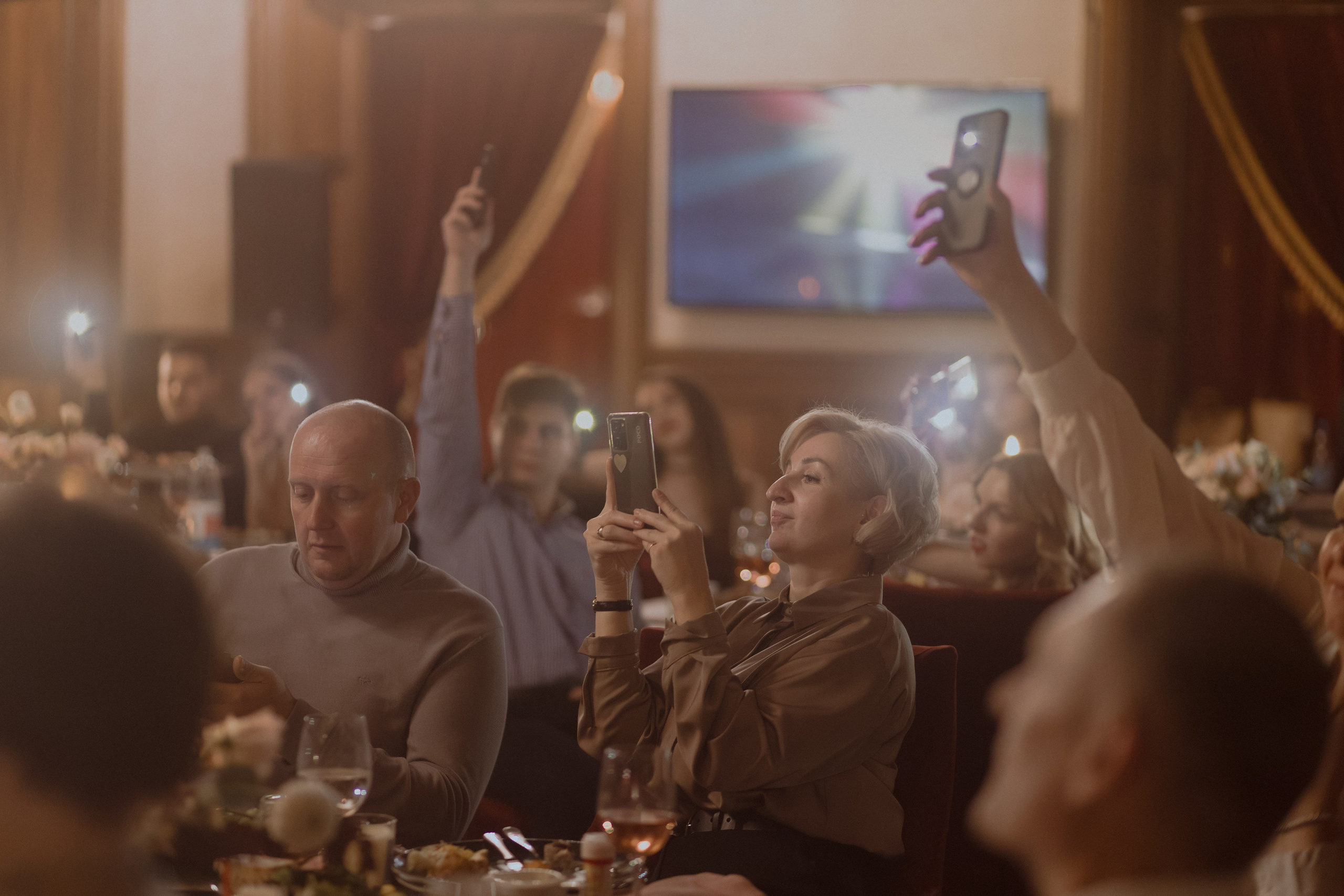 Welcome back to your own dinner party. Фотограф Лия Козловская Минск